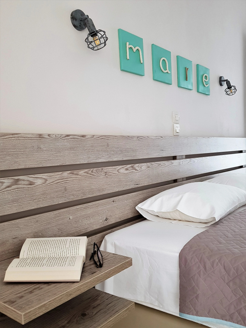 Petros Studios & Suites