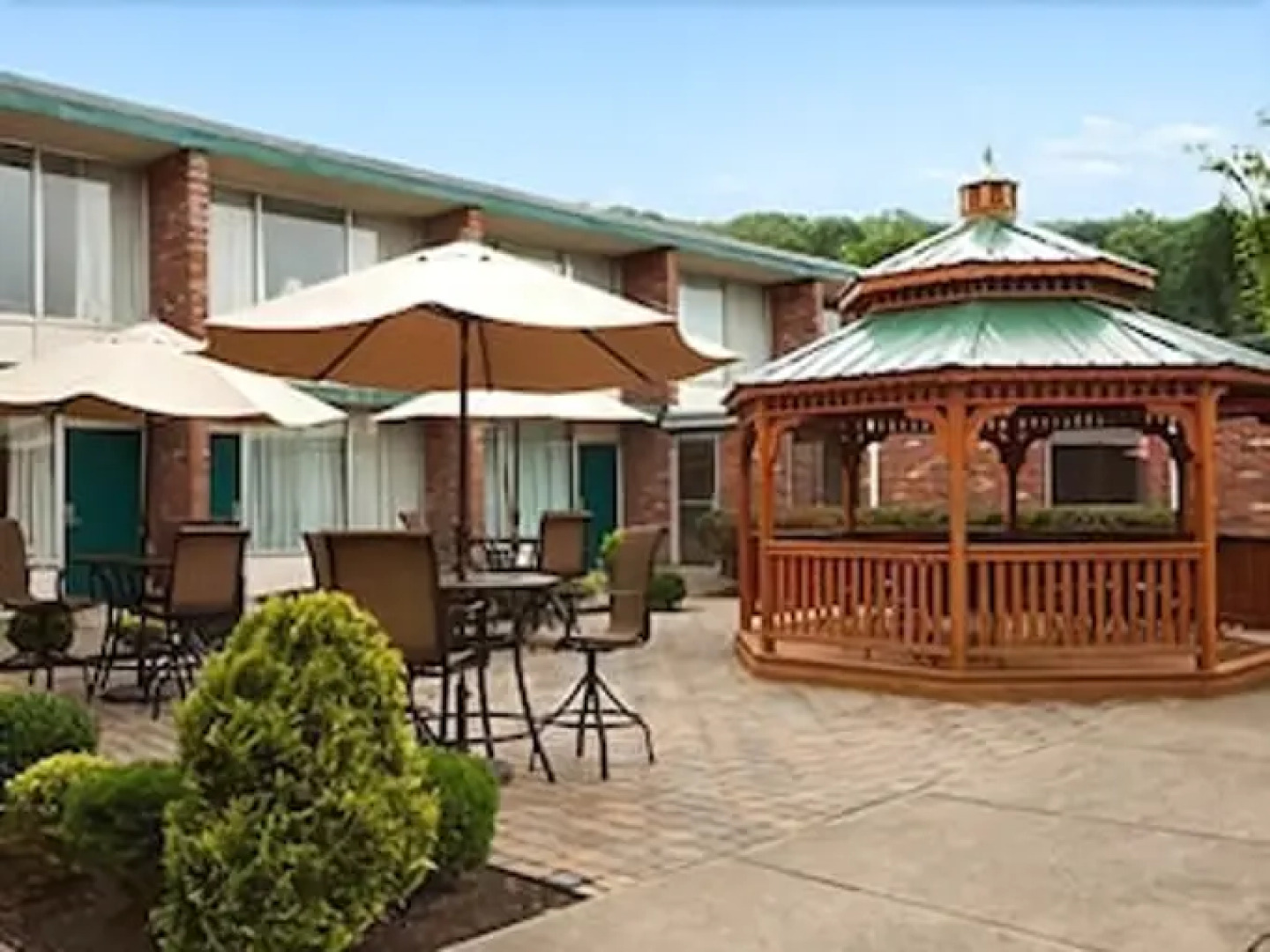 Tesla Biohealing Wellness Hotel & Resort Ramada