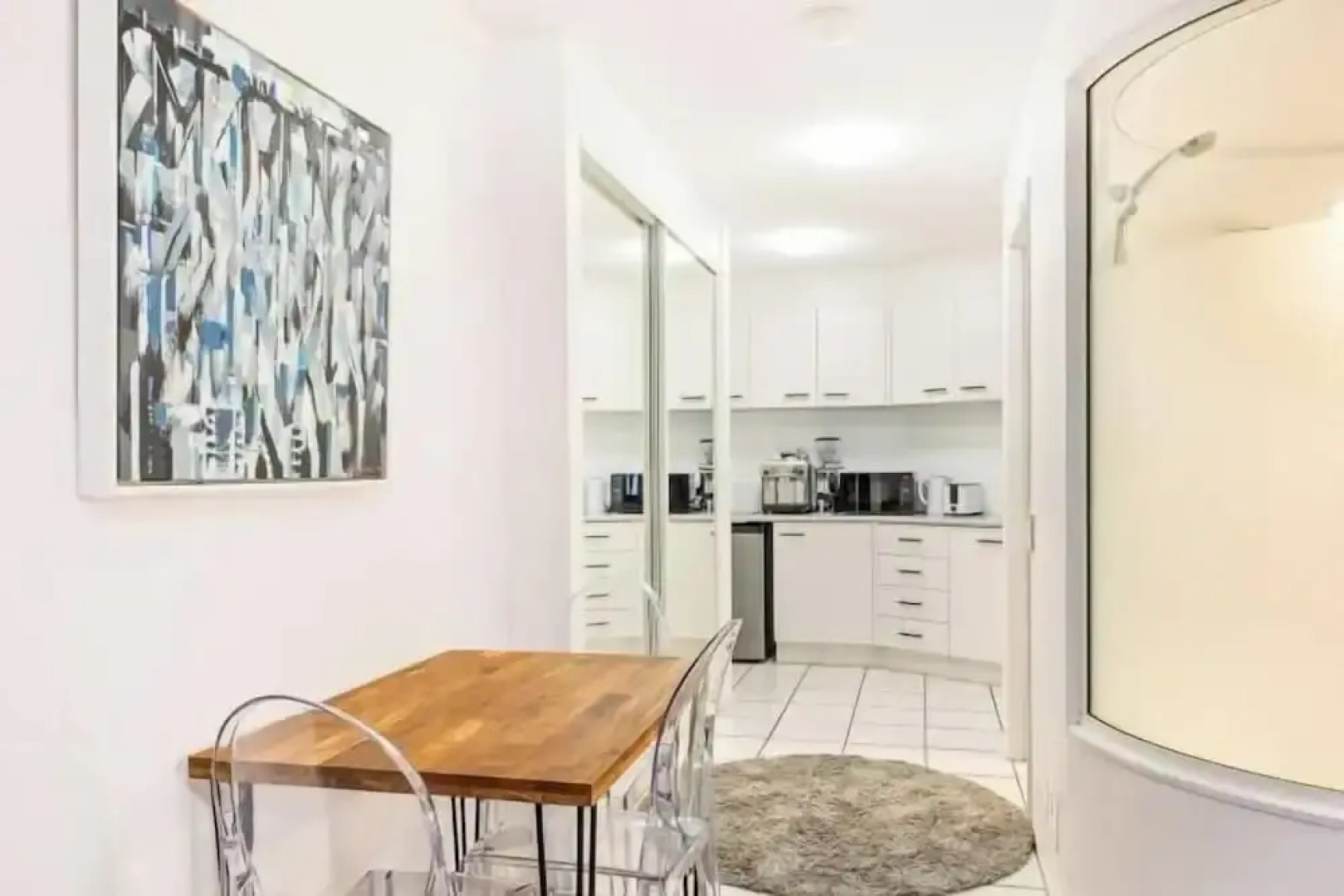 Wake to the Waves - Oceanfront Apartment