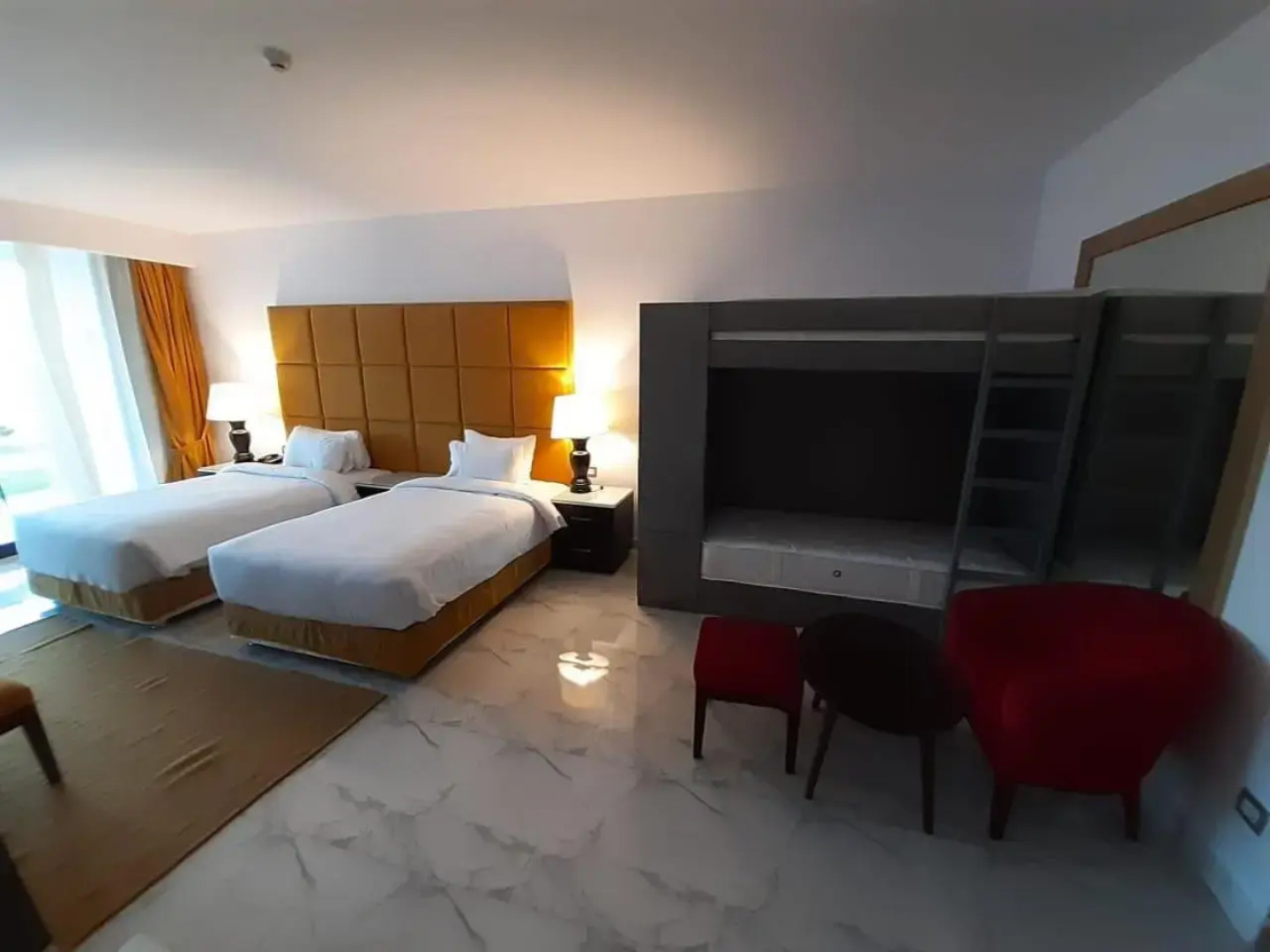 Porto Said Hotel & Spa