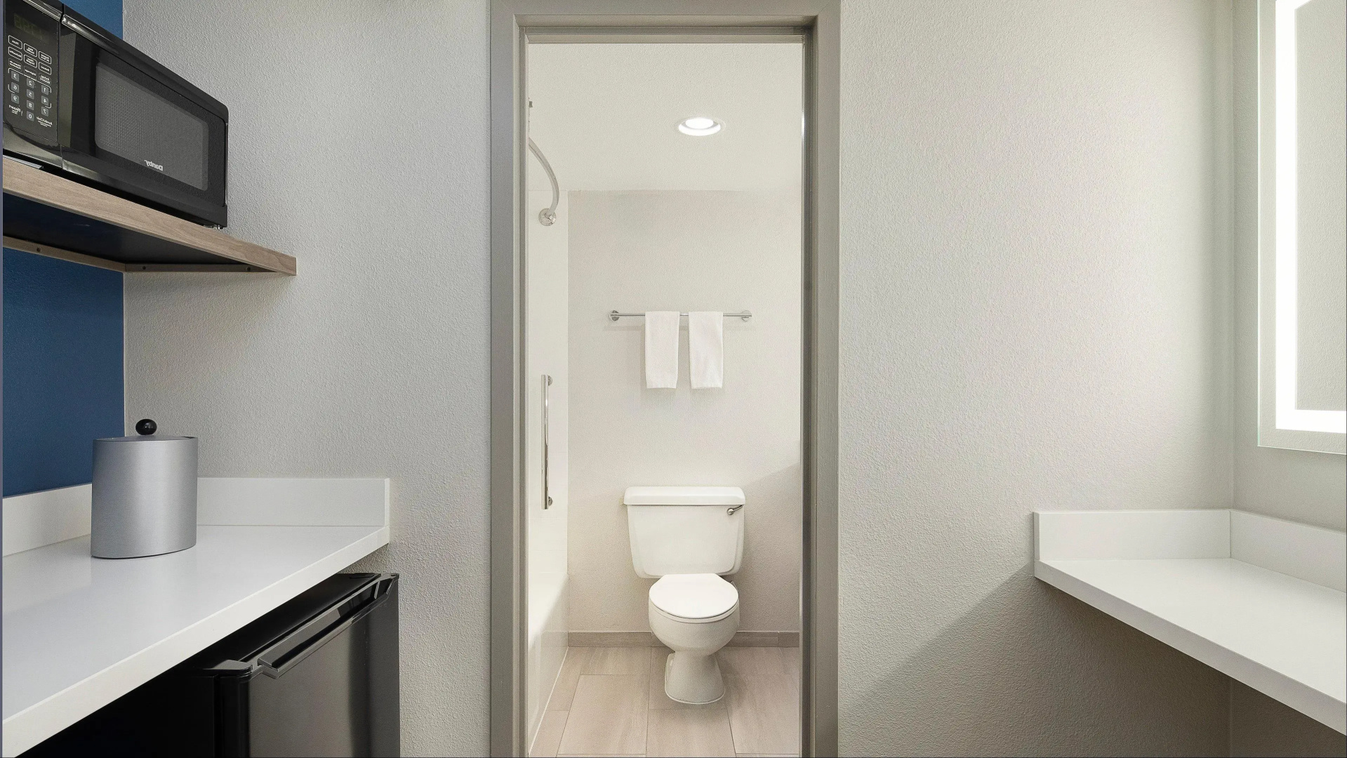 Holiday Inn Express Dallas Medical-Market Center by IHG