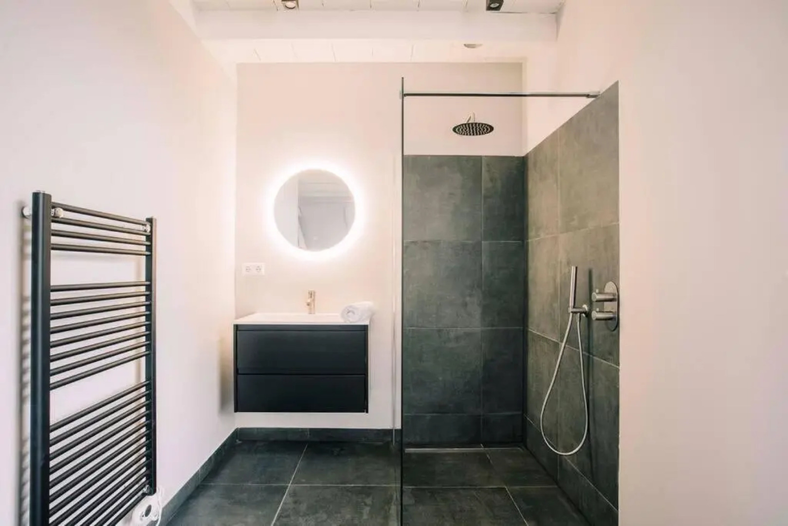 Stadsvilla Suite Willem 1 28m2 apartment met Airco no hotel