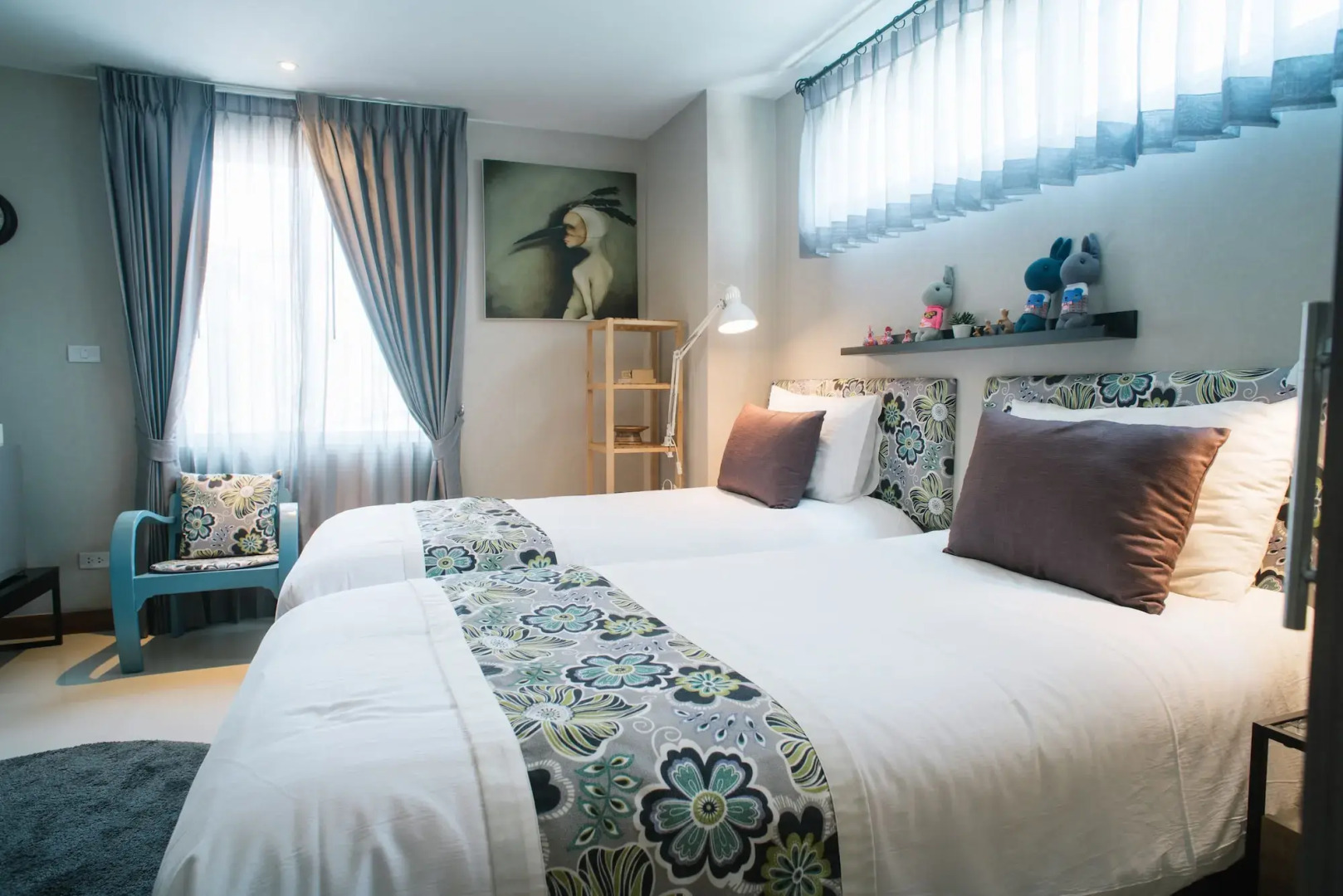 Chala Number 2 Art and Gallery House