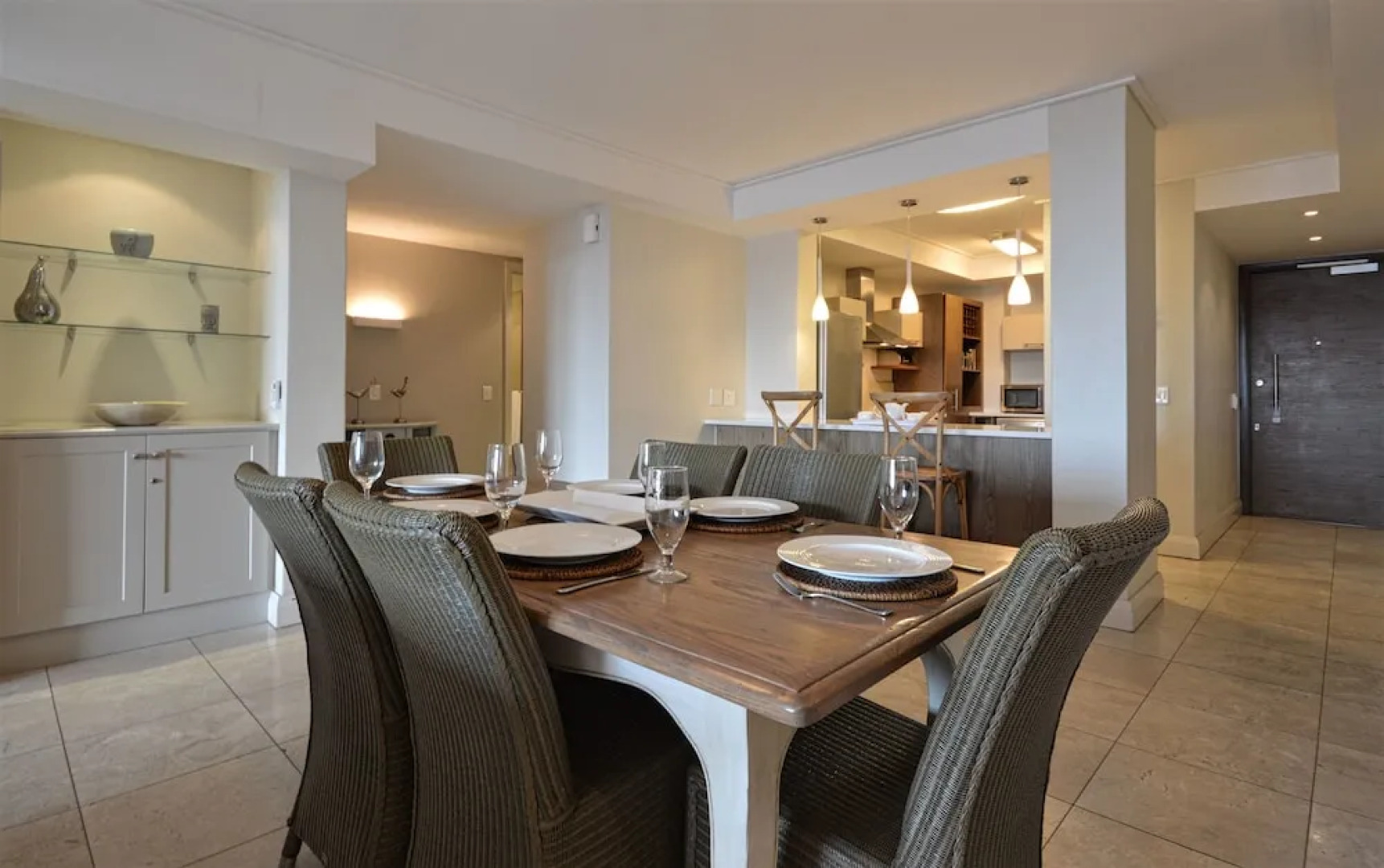 Canal Quays Luxury Apartments