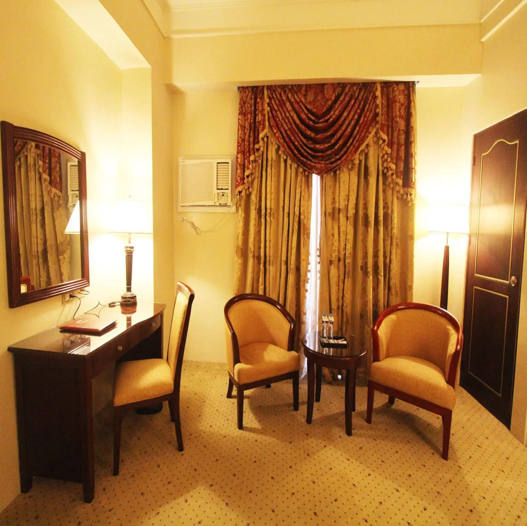Sarrosa International Hotel and Residential Suites