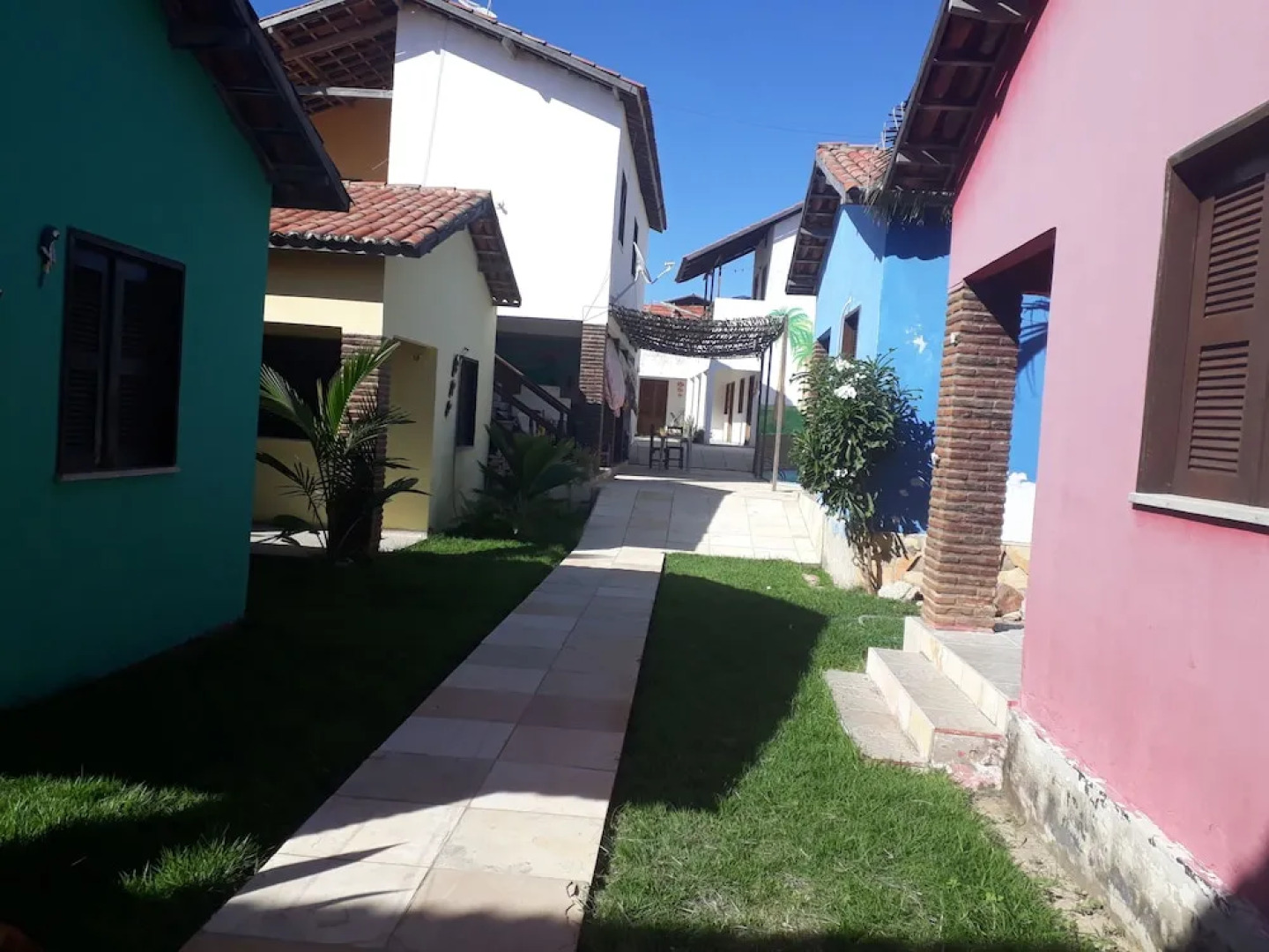 Chales Subindo as Dunas