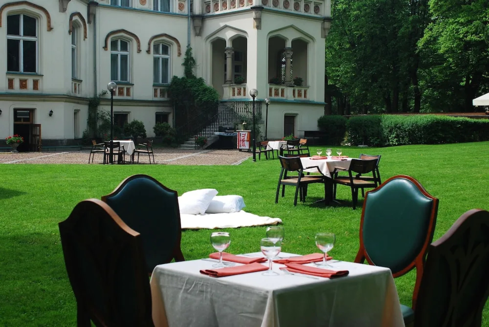 Paszkowka Palace