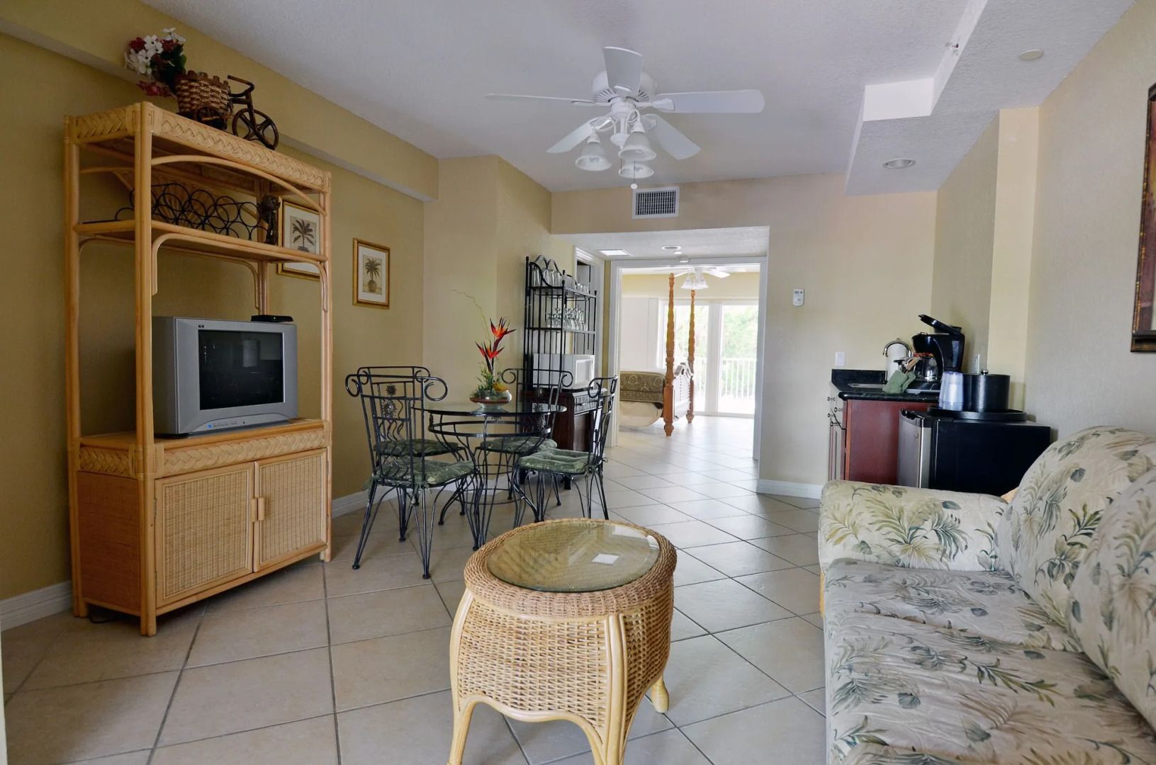 Mariner's Resort Villas & Marina