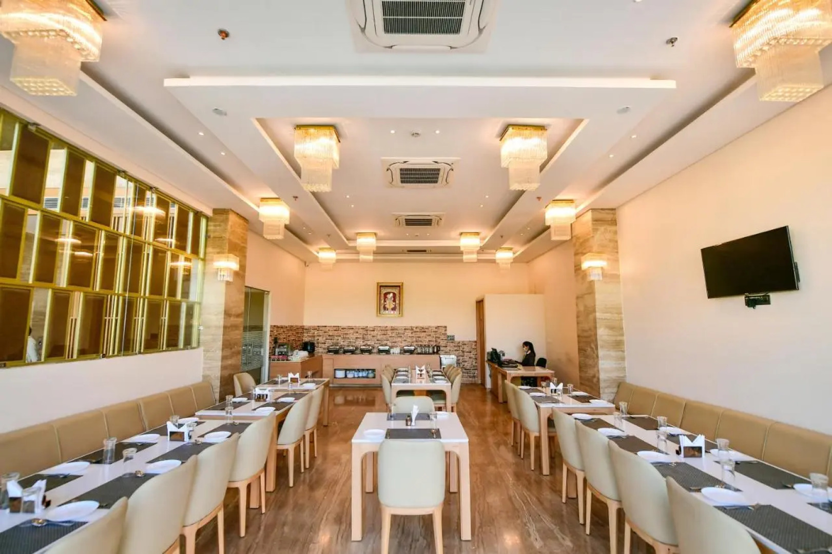 Hotel Palash Regency