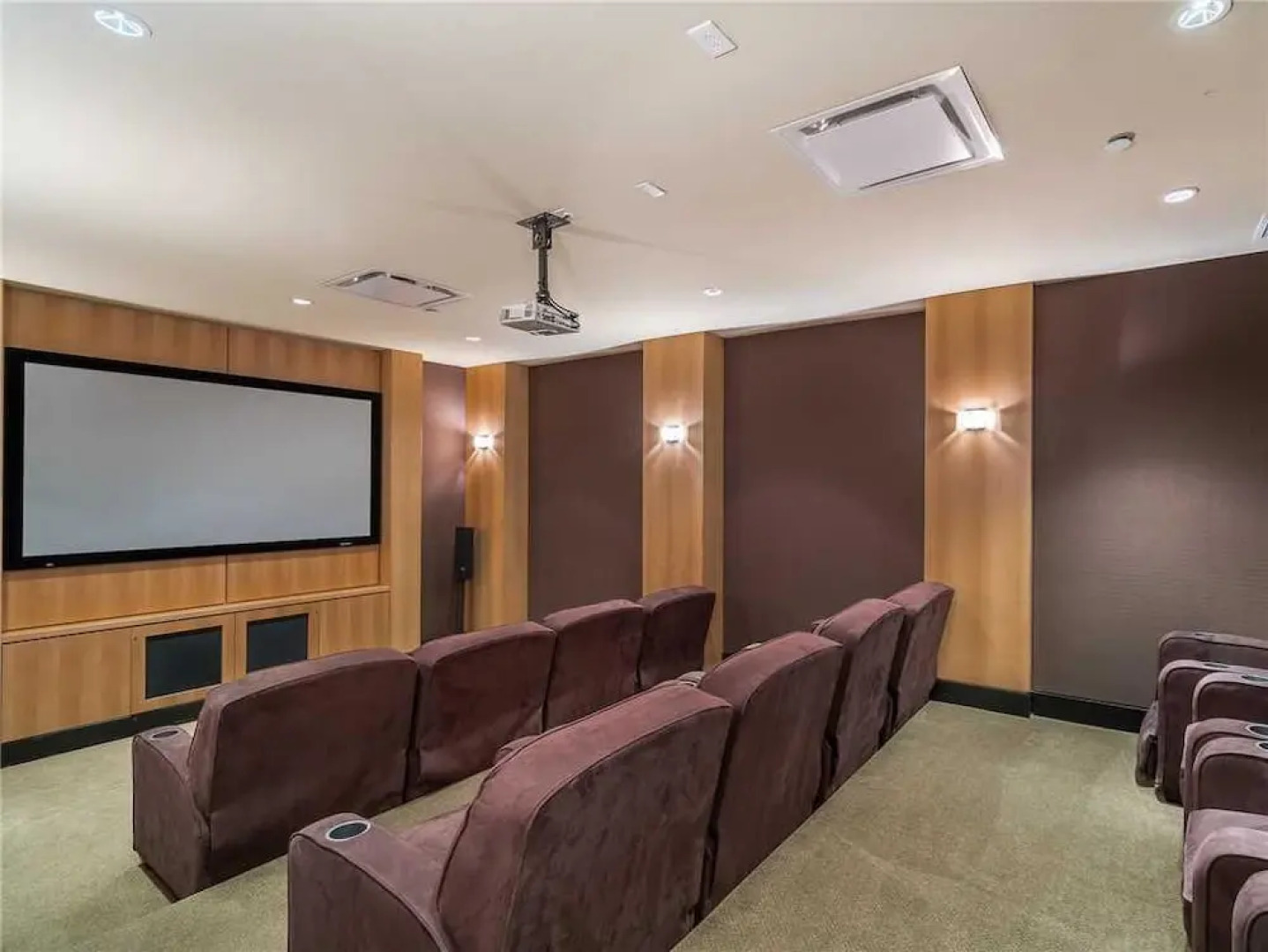 Regatta Beach Club N913 - Two Bedroom Condo