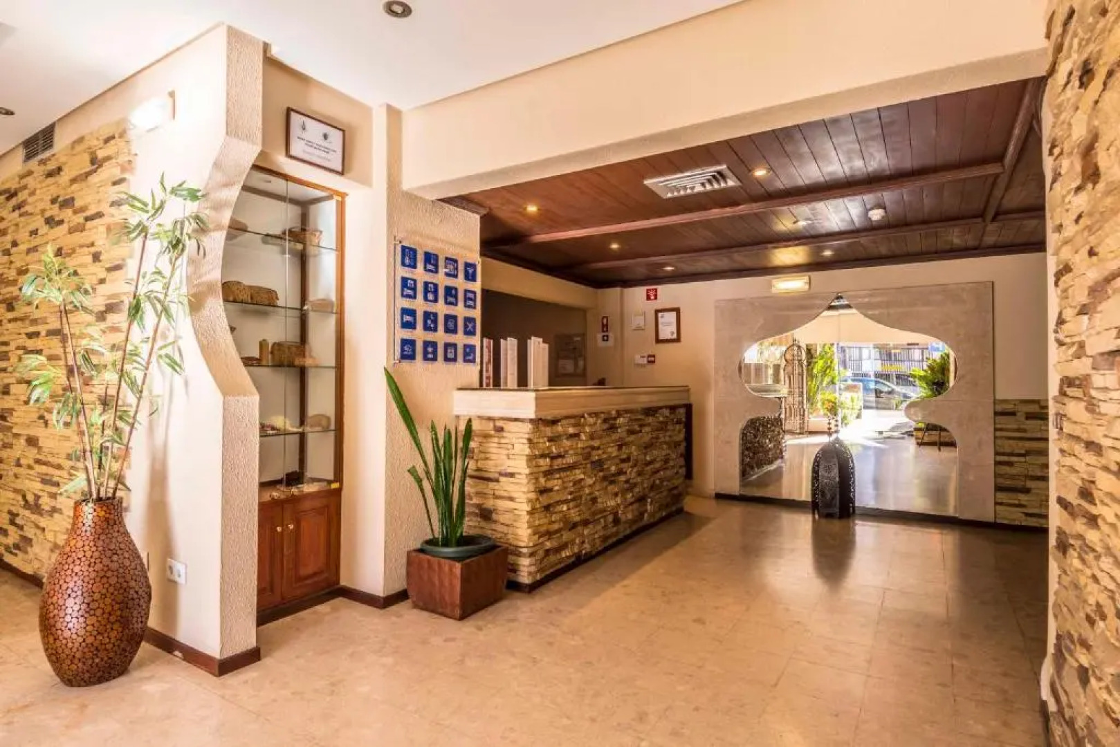 Casablanca Unique Hotel