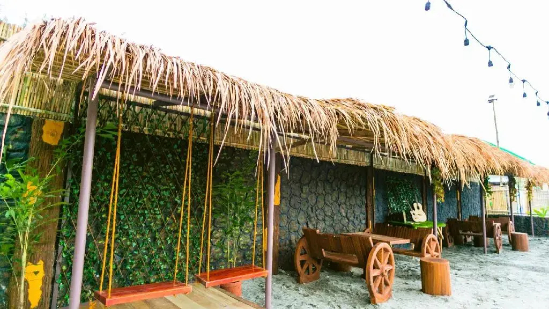 Sun in Hand Beach Resort