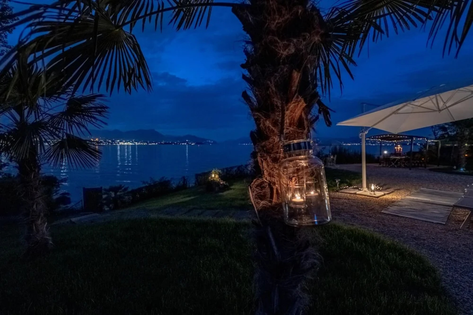 Charming Green and Blue Villa by Wonderful Italy