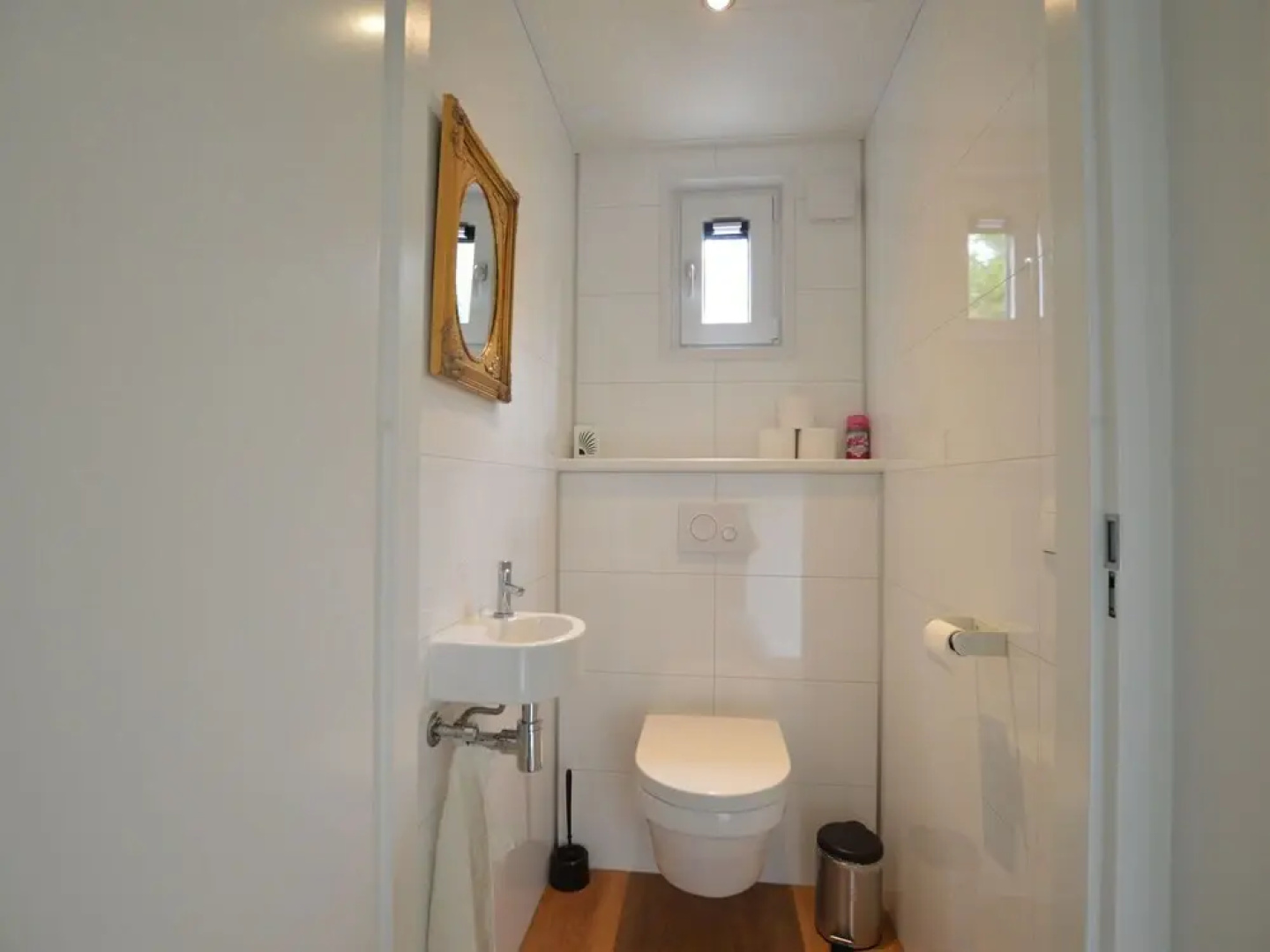 Beautiful Holiday Home With, Terrace, Garden