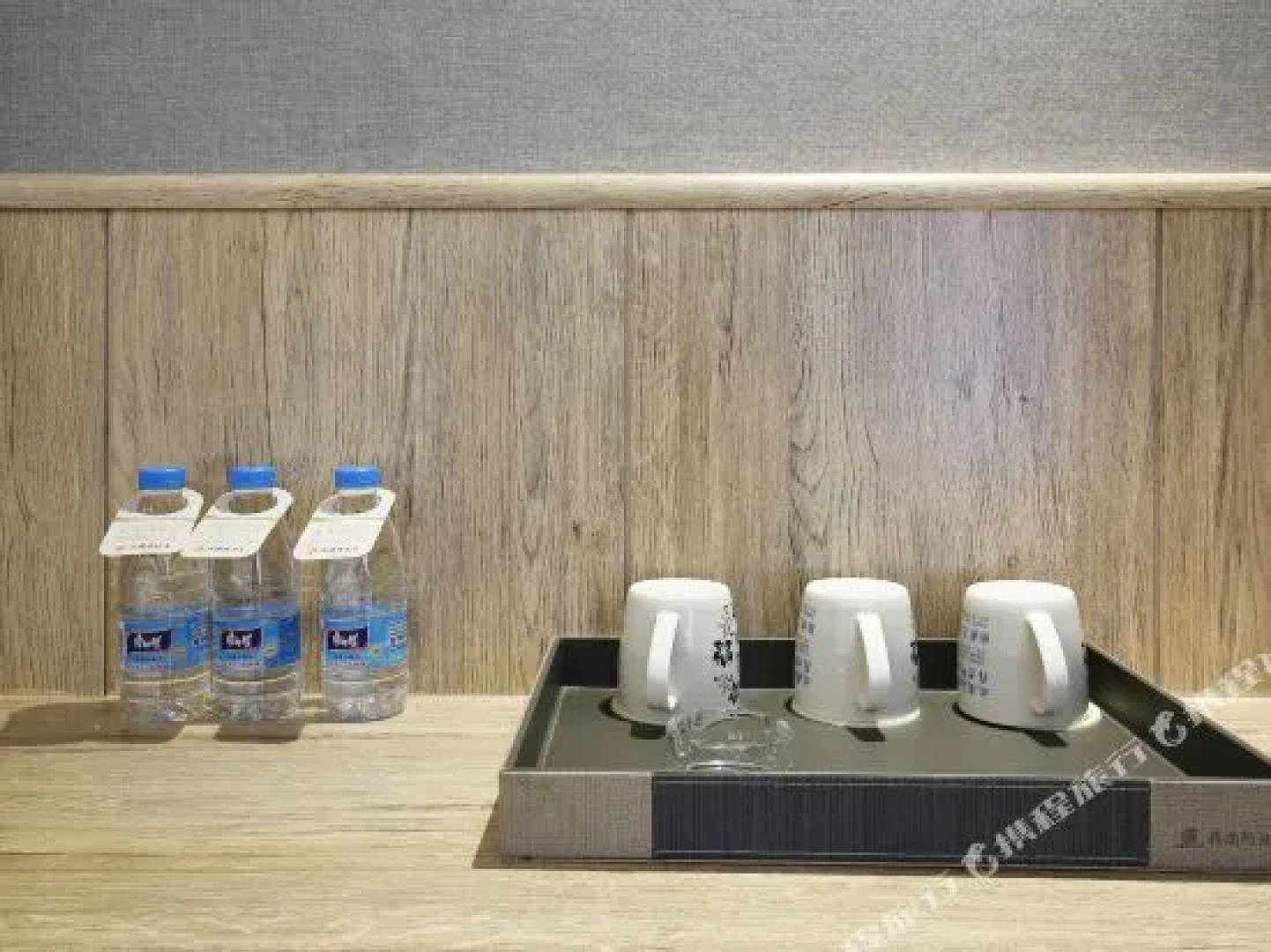 Suining Phoenix Hotel (Chuanshan Mingyue Road Store)