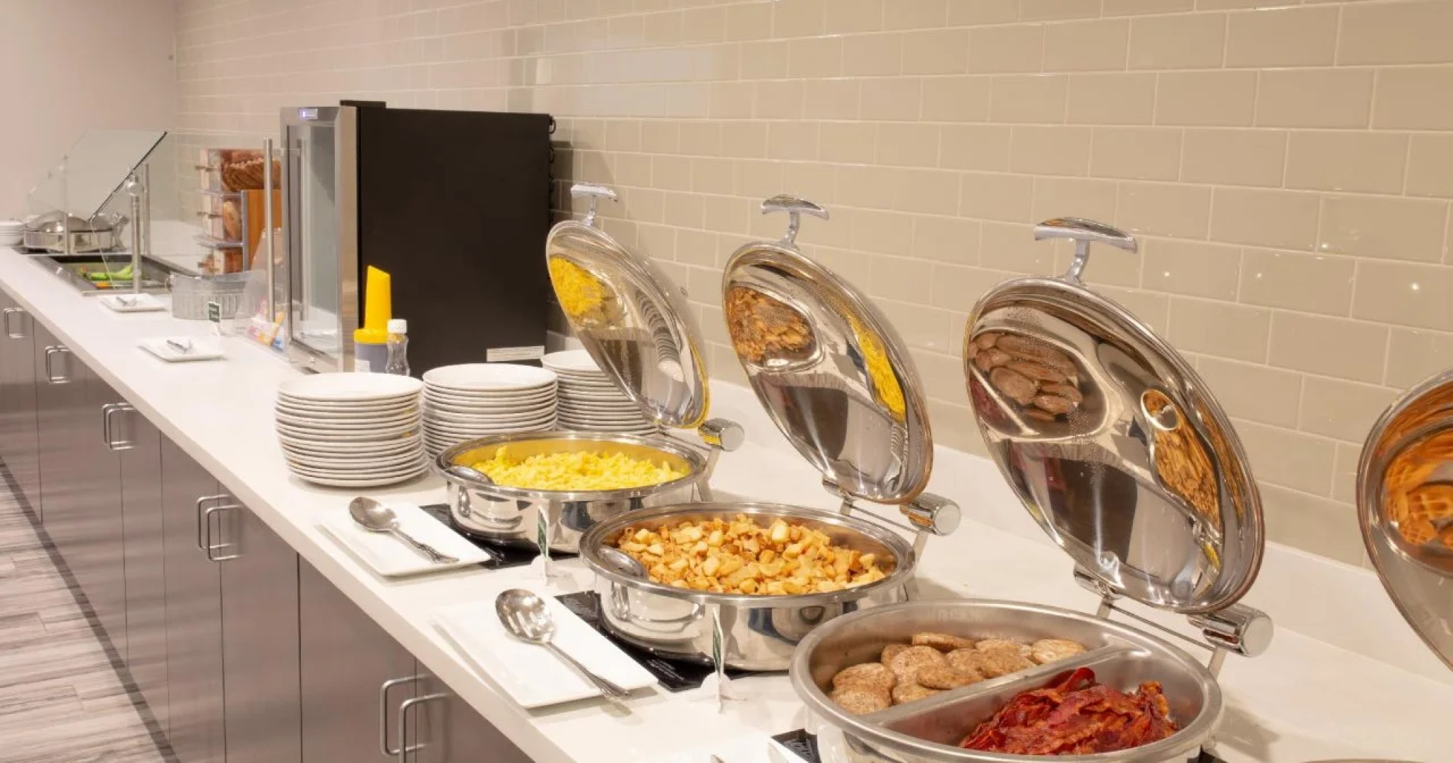 Holiday Inn Knoxville N - Merchant Drive by IHG