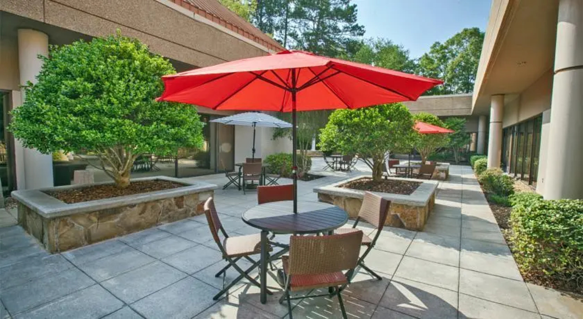 Wyndham Peachtree Hotel and Conference Center