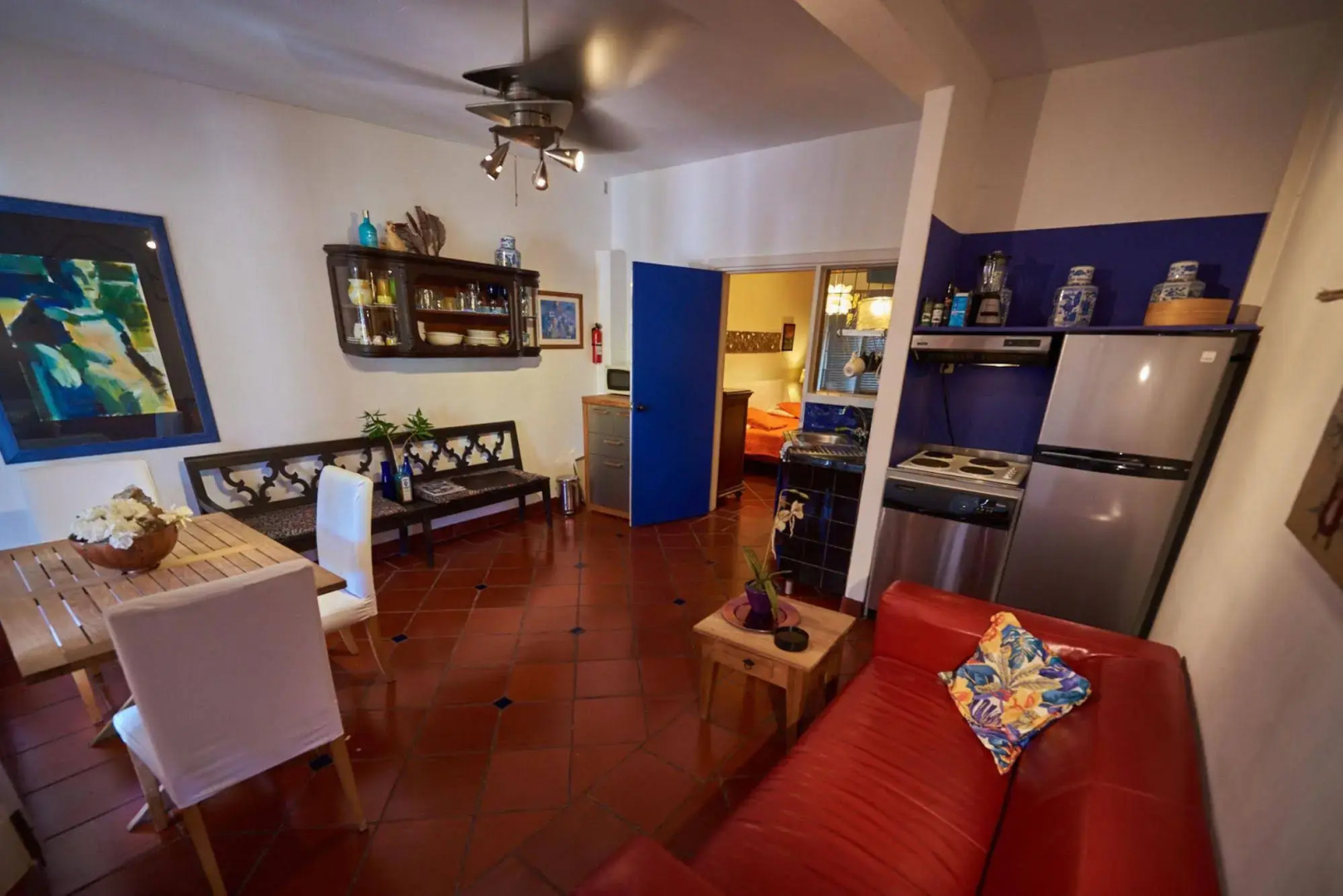 Beach House Aruba Apartments