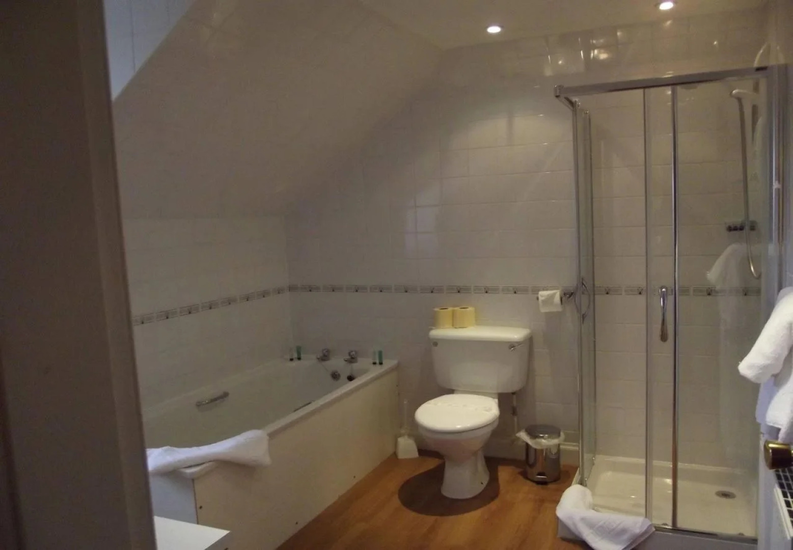 The Lauderdale Hotel