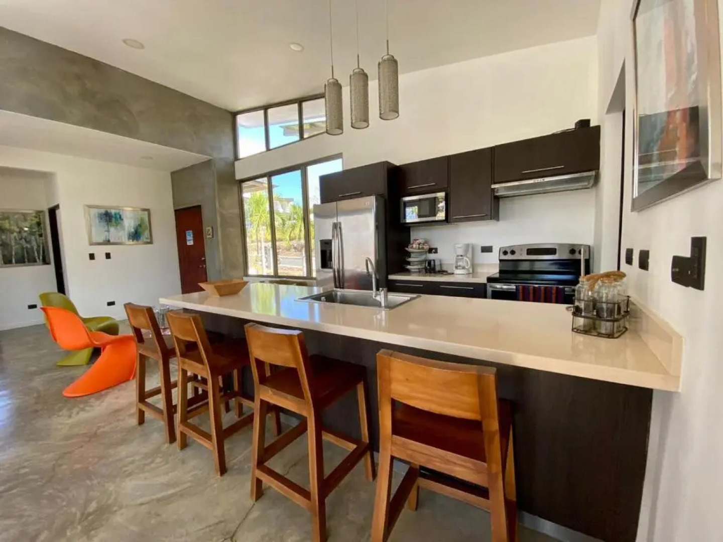 Marbella pool villa 2 bedrooms gated and security