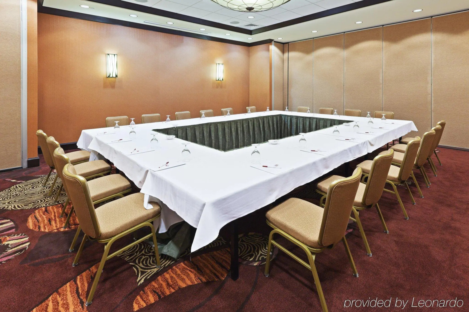 Crowne Plaza Dallas Downtown by IHG