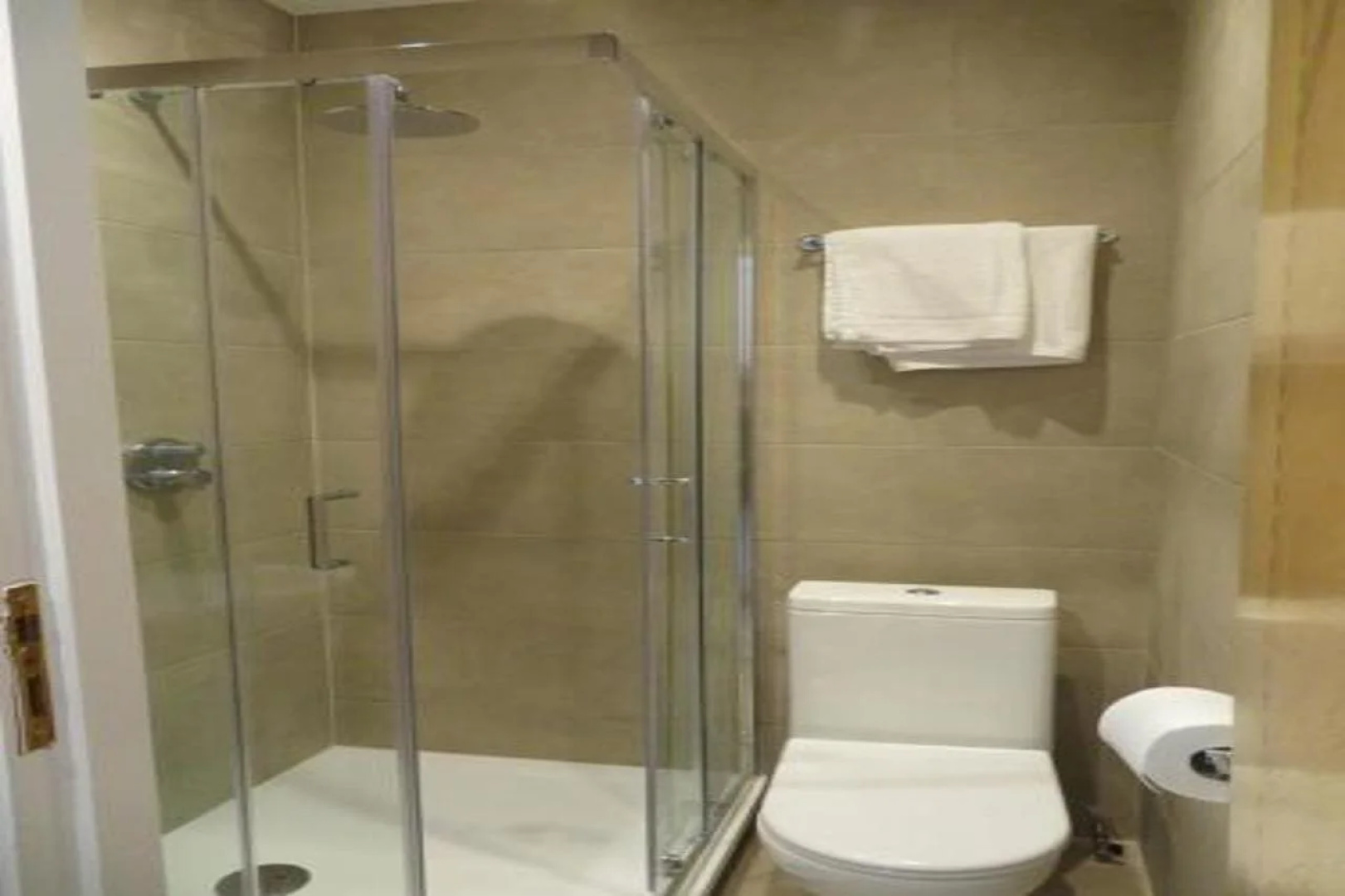 Glendale Hyde Park Hotel