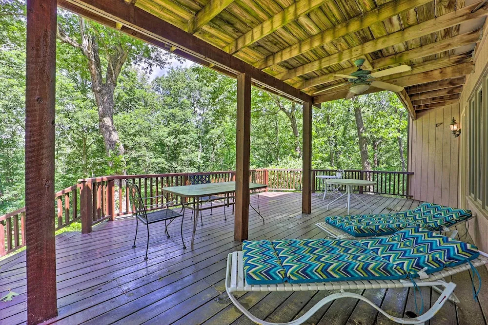 Lakefront Getaway w/ Private Dock & Kayaks!