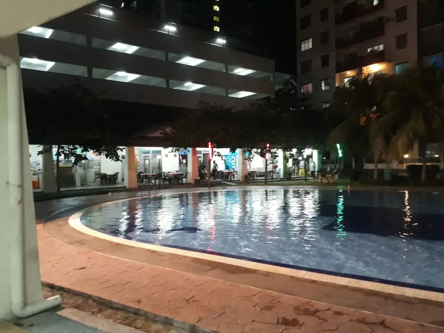 1 Room Apartment Vista Pinggiran- Equine