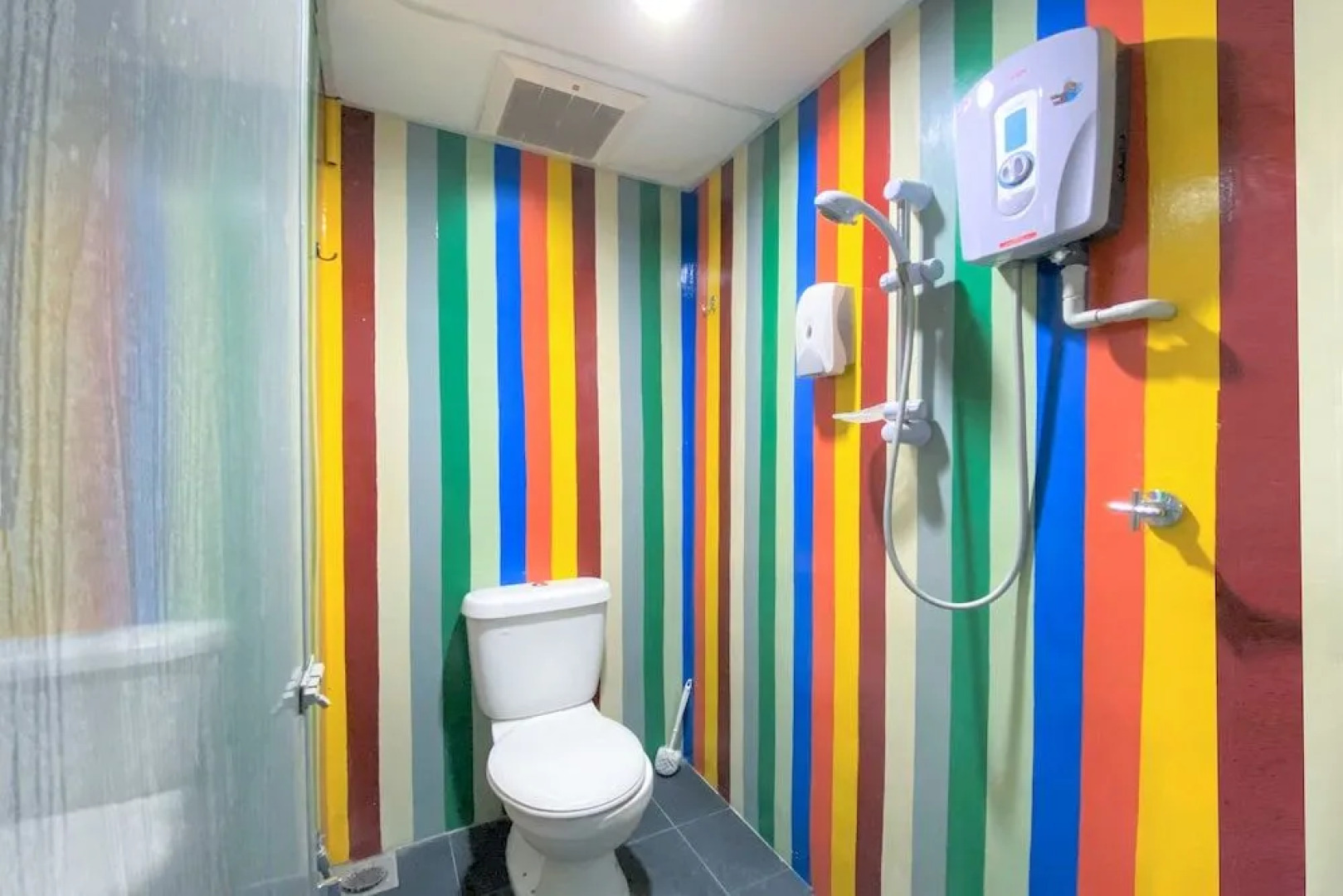 Spot On 90123 Rainbow Guest House