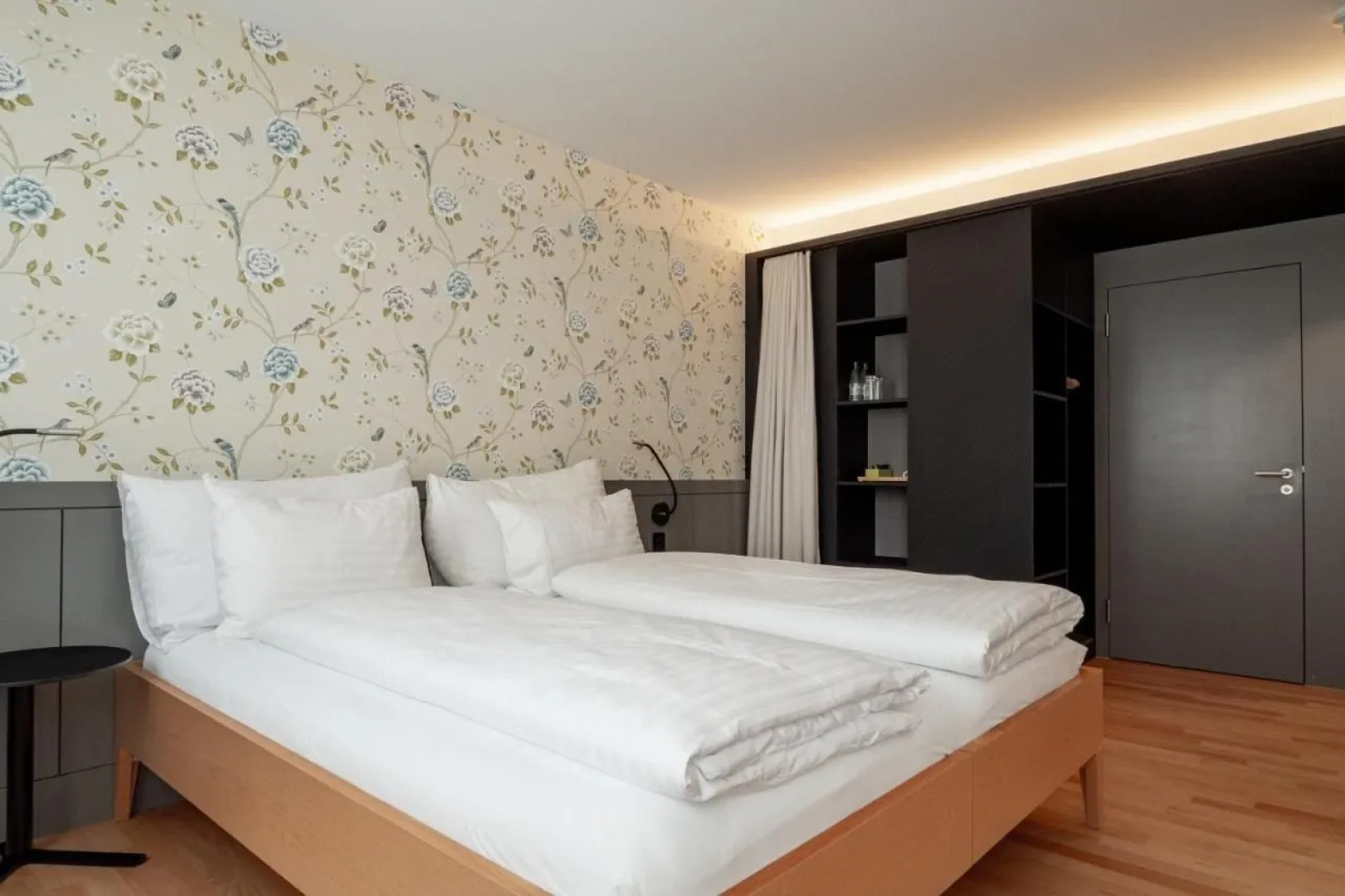 Отель Linde Swiss Quality