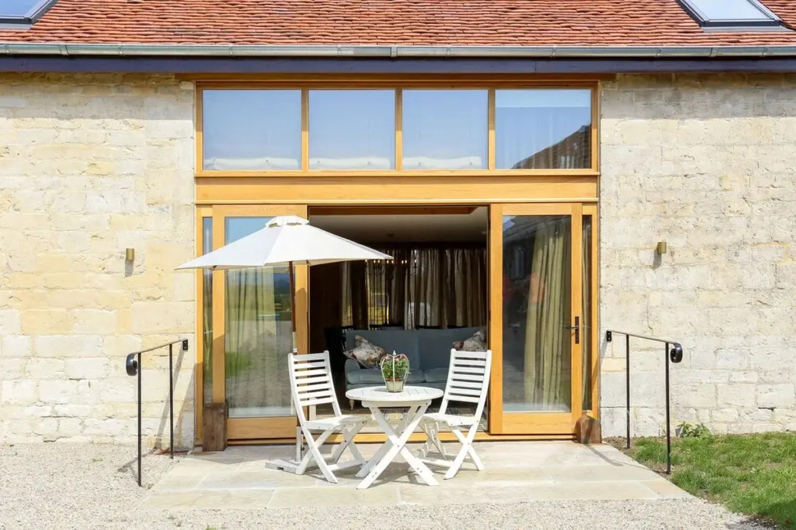 Classic Family Barn Conversion in Radcot