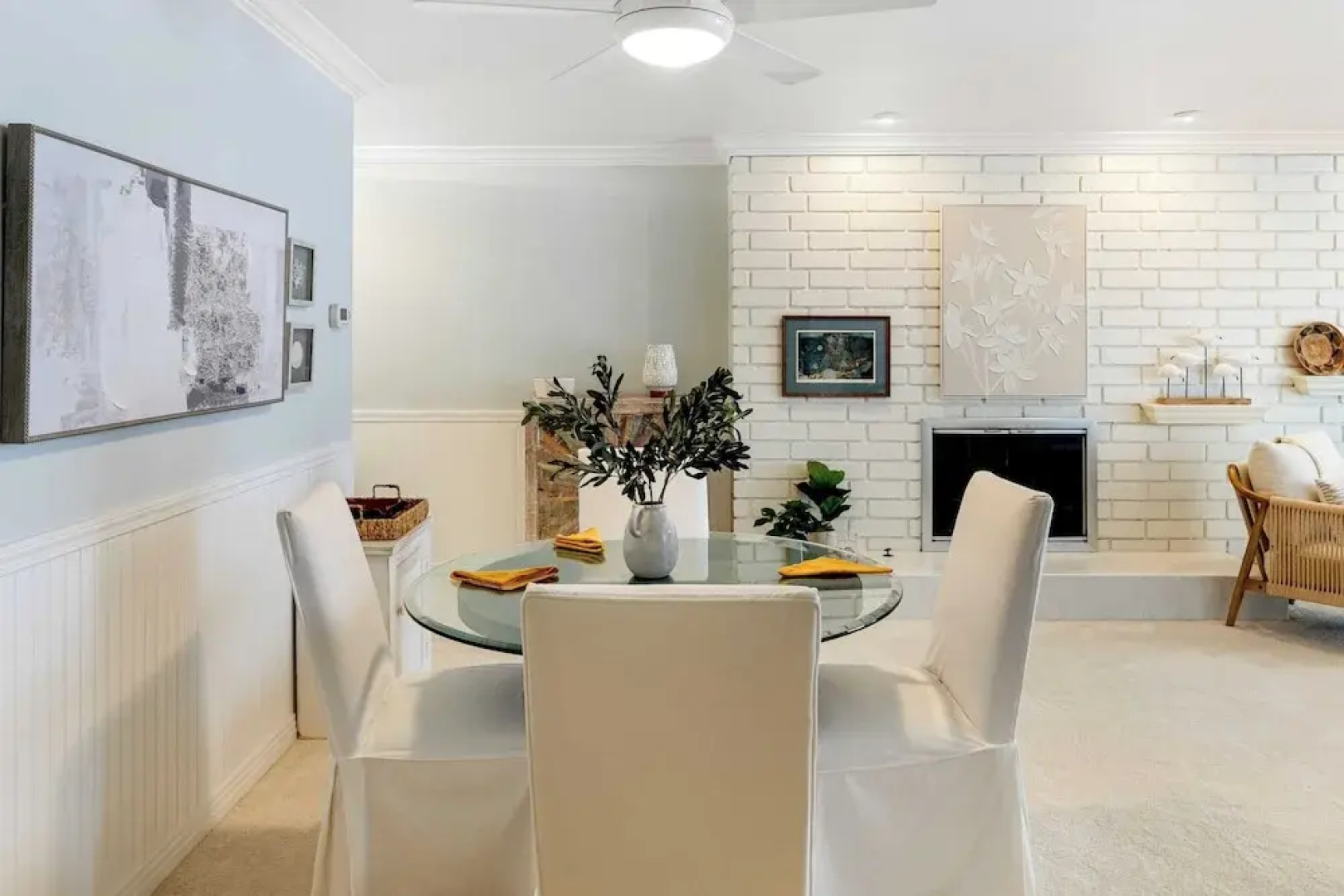 Oceanfront Gem w/ Balcony, Pool, Hot Tub & Carbon Beach Access Bluewater Haven by Avantstay