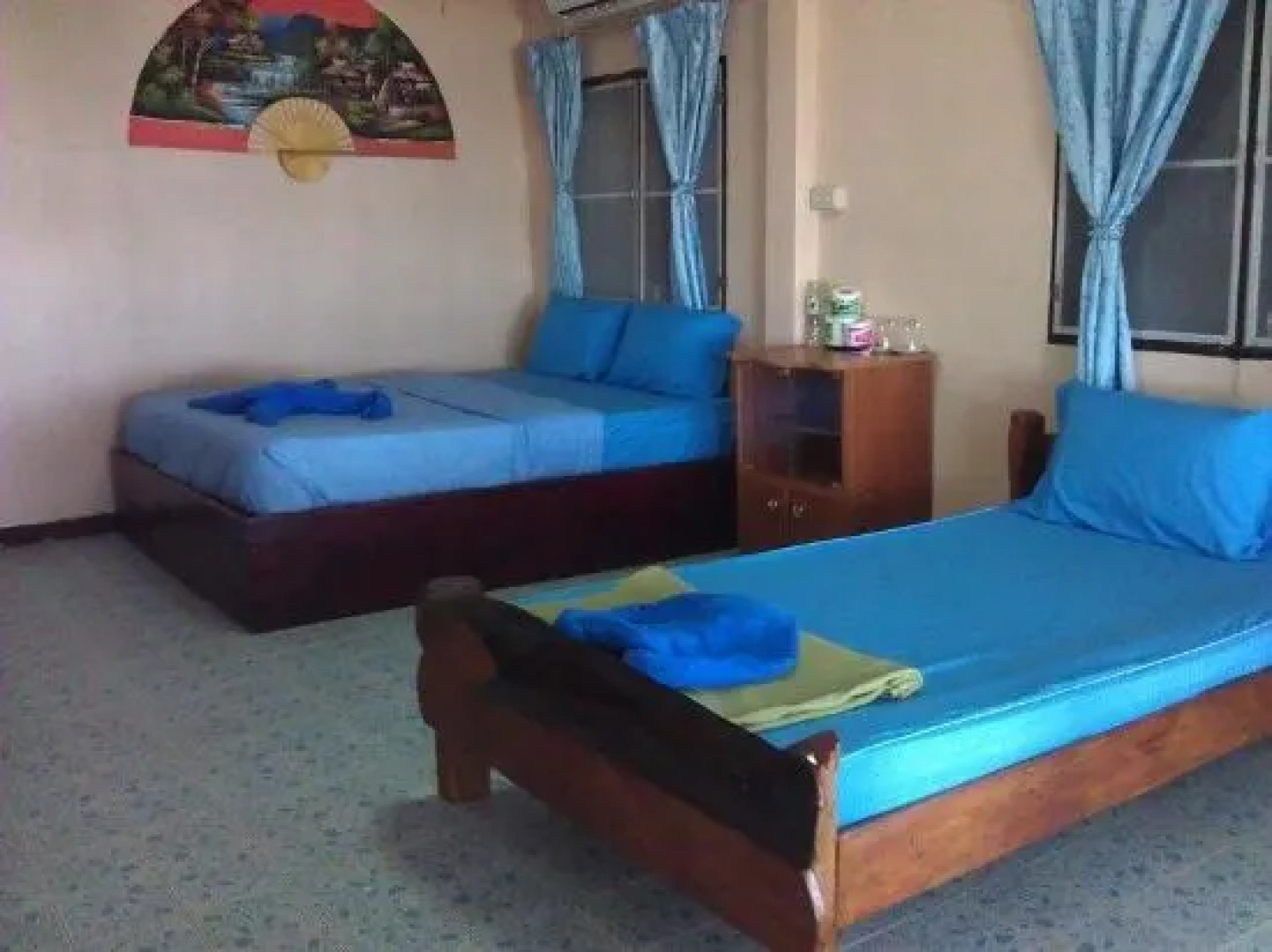 Baan Chai Lay Krua Tonhom