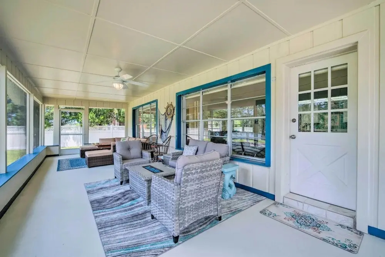 Dock + Lanai: Riverview Homosassa Escape!