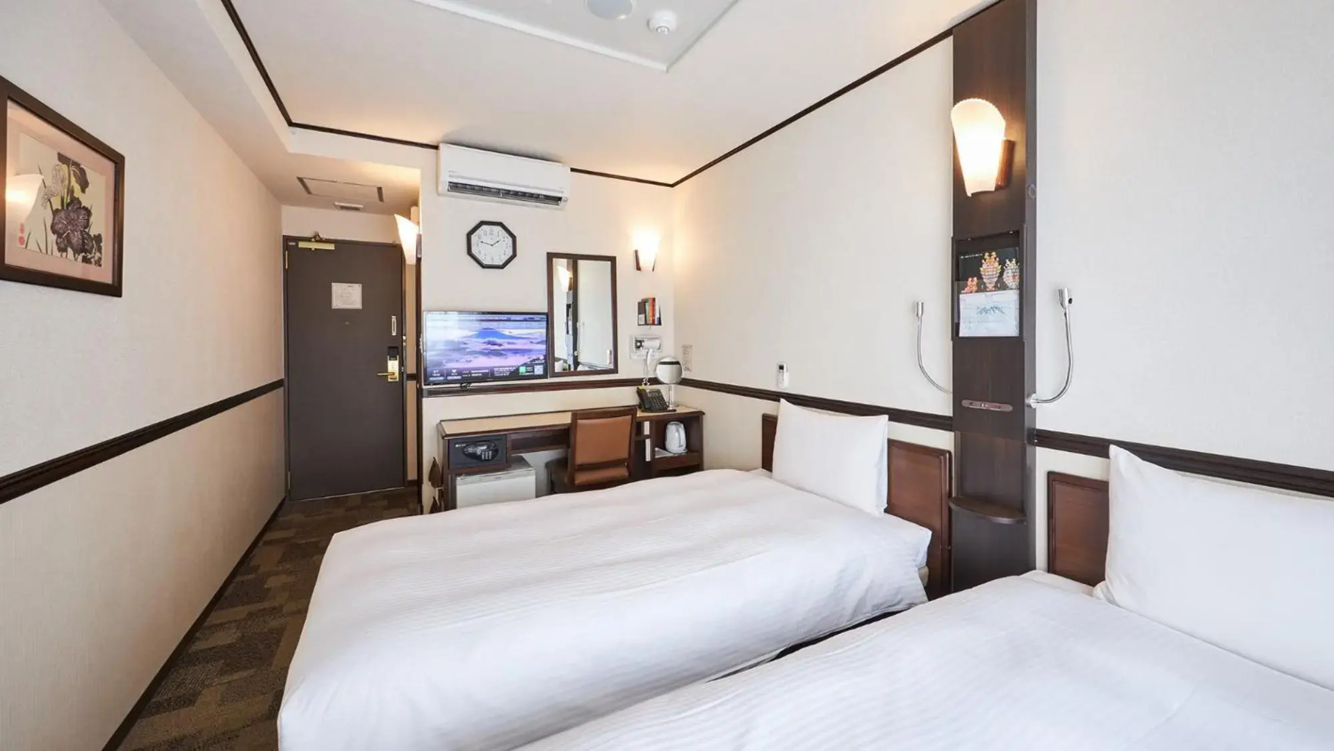 Toyoko Inn Chiba Shin Kamagaya Stationmae