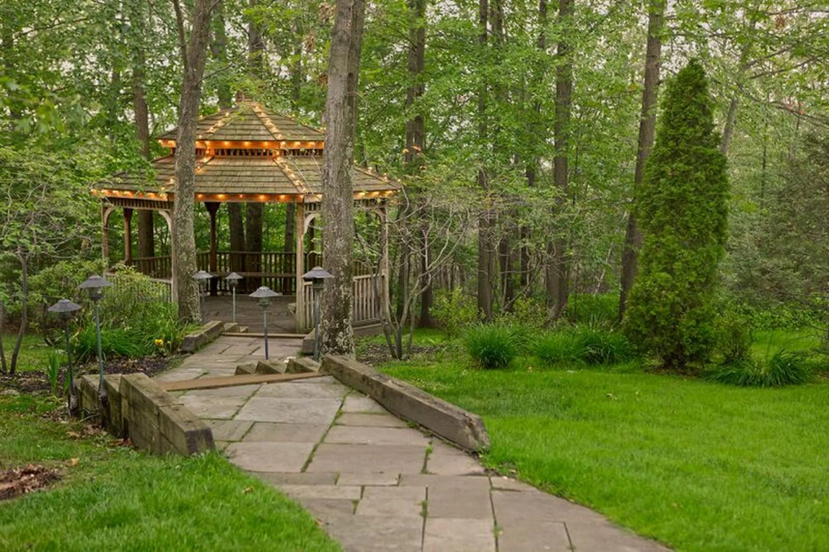 Holiday Inn Wilkes Barre - East Mountain by IHG