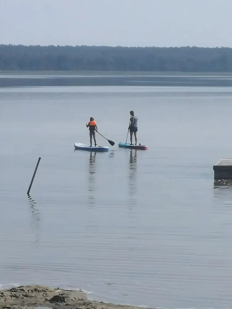 Lakeside Living With Garden