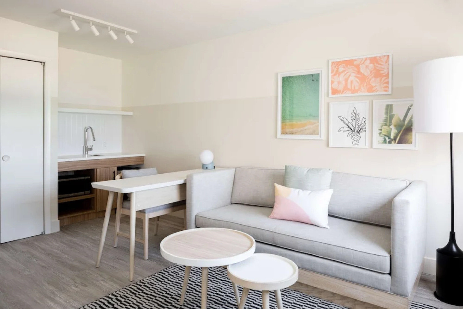 Hampton by Hilton Grand Cayman Seven Mile Beach