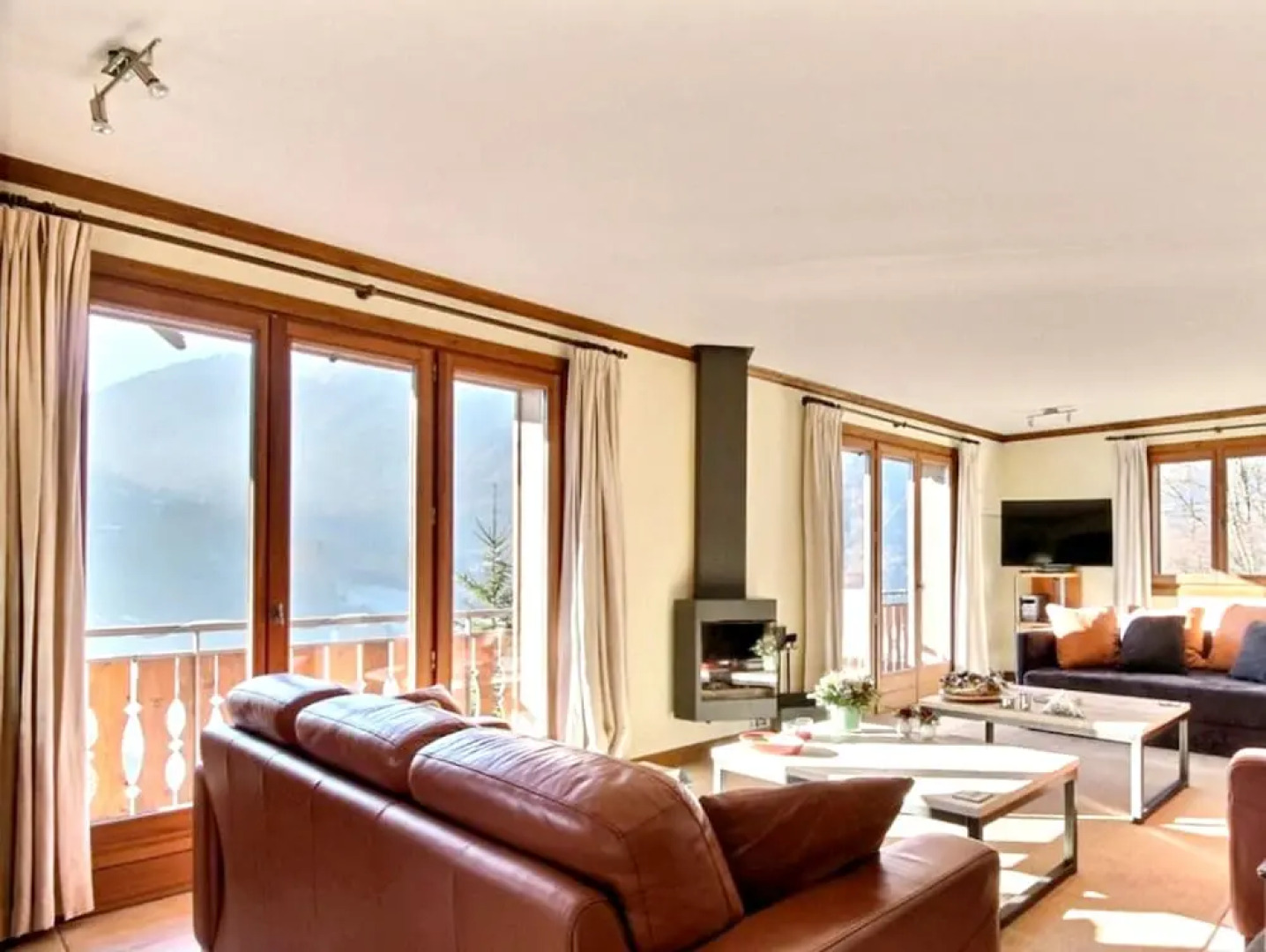Chalet With 5 Bedrooms in St Jean D'aulps, With Wonderful Mountain Vie