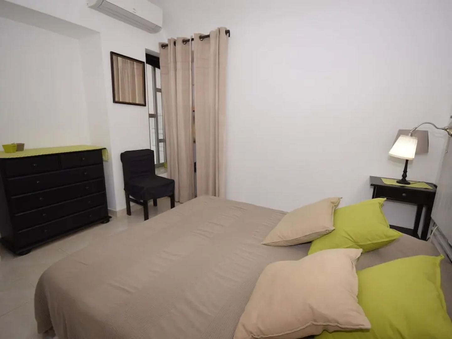 Pittoresque House With Character in Centre Fuseta Near the Sea