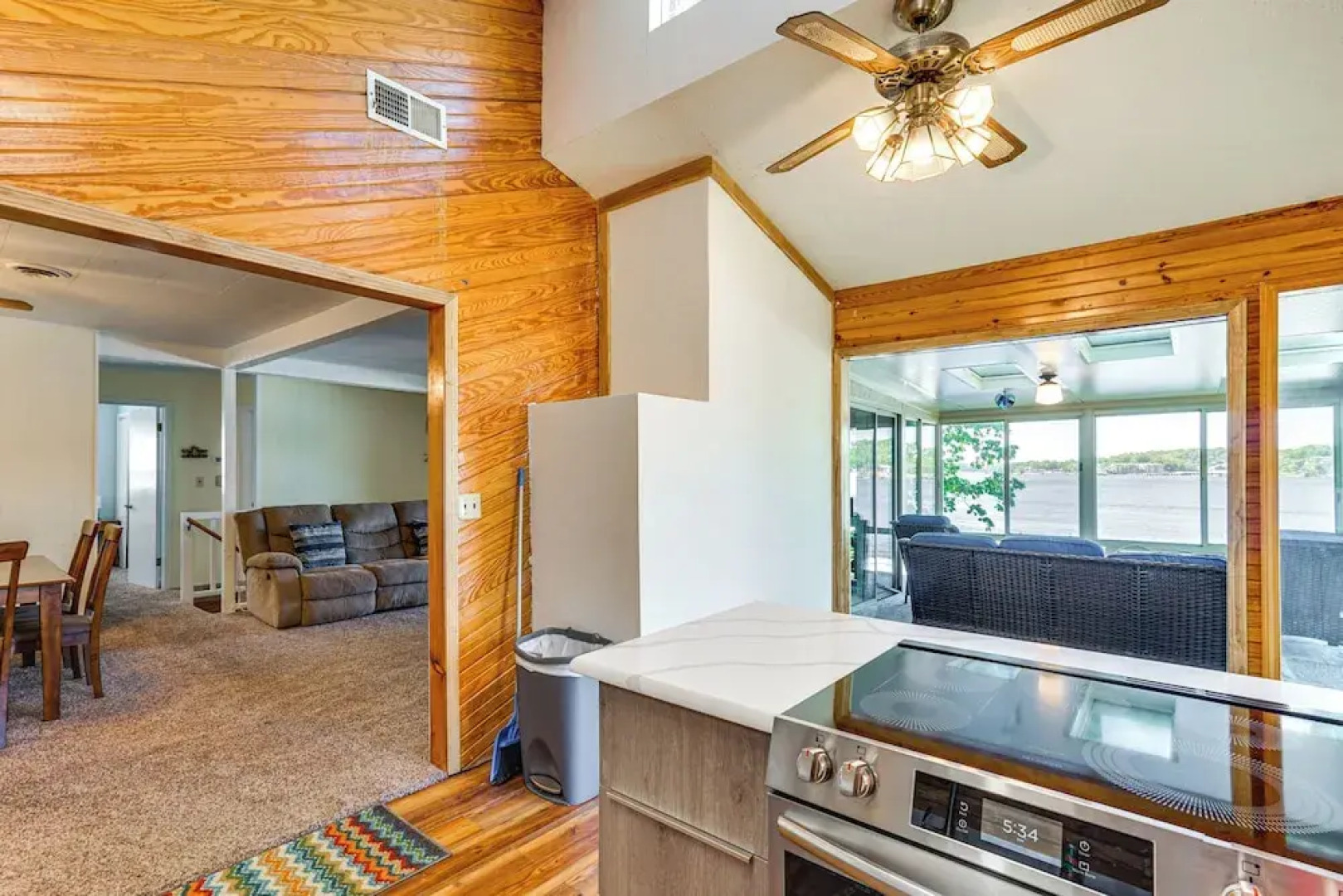 Sunrise Beach Cottage w/ Dock & Boat Launch!