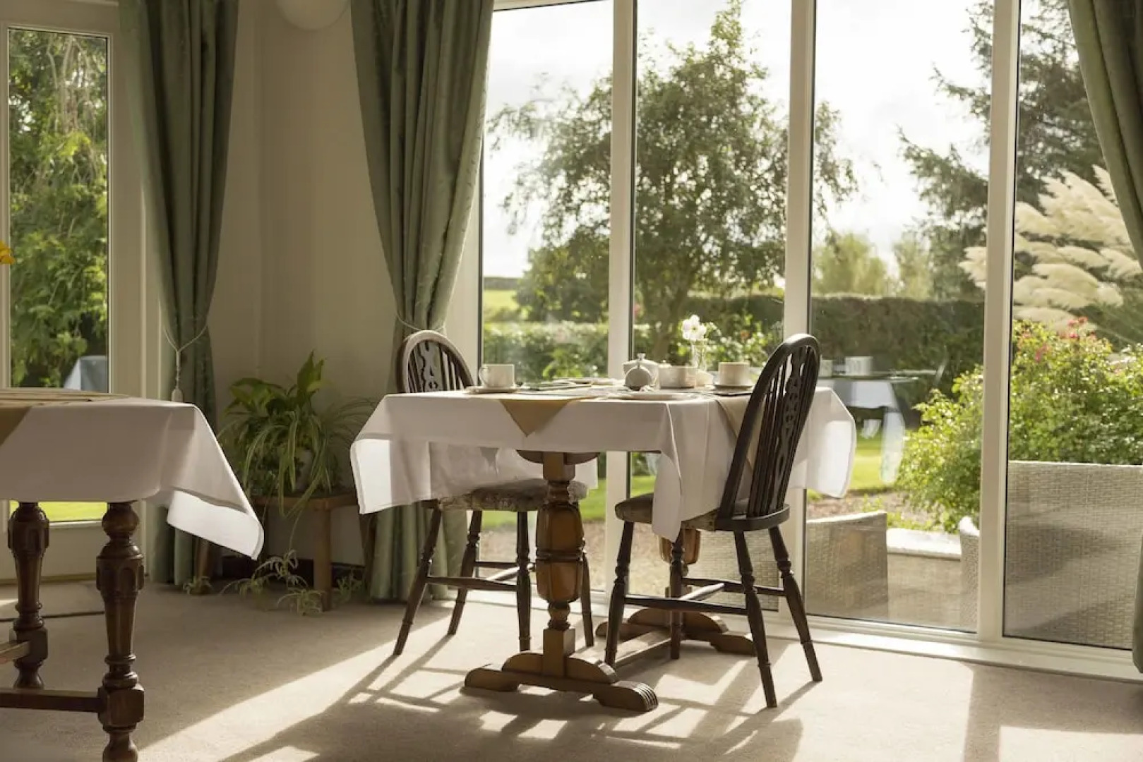 The Pines at Eastleigh - 3 Cottages