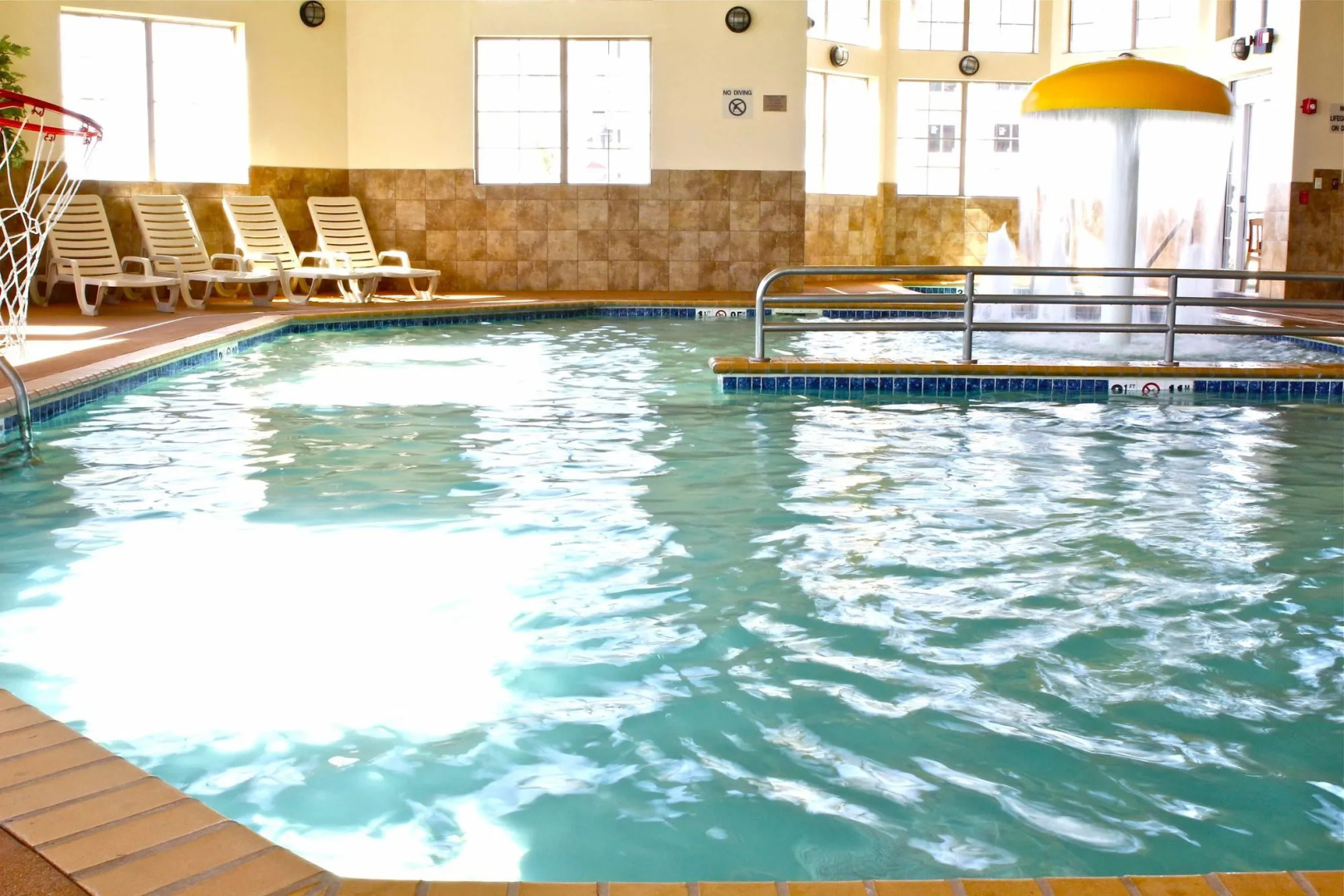 AmericInn by Wyndham Fargo Medical Center