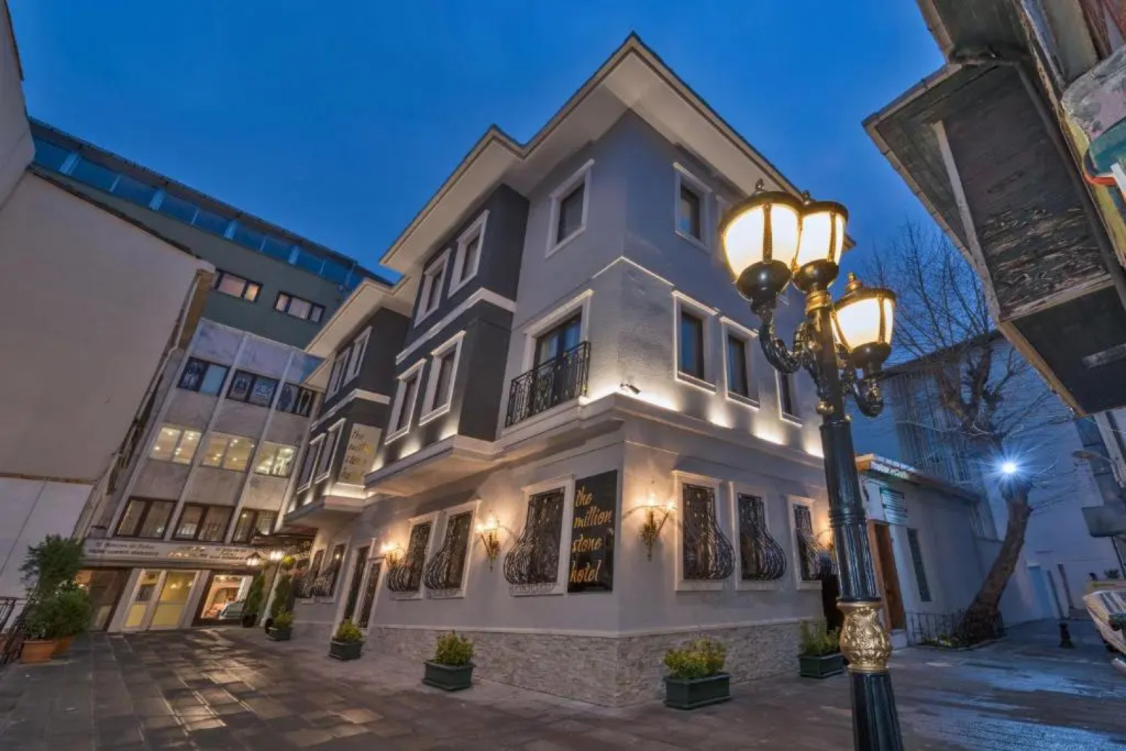 The Million Stone Hotel - Special Class