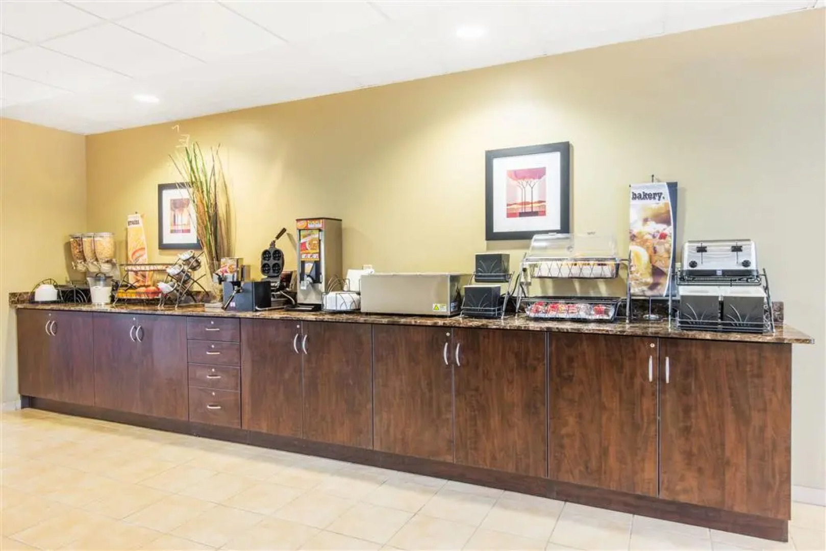 Microtel Inn & Suites by Wyndham Montgomery