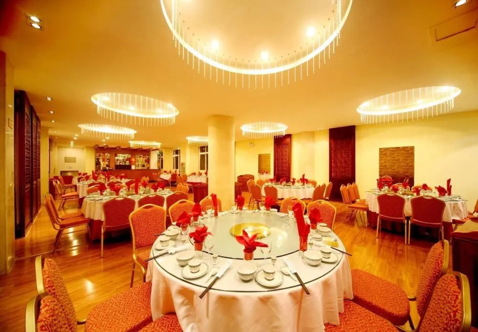 Tengchong Shun Xing Business Hotel