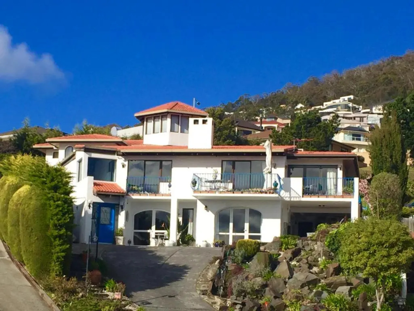 Million Dollar Views