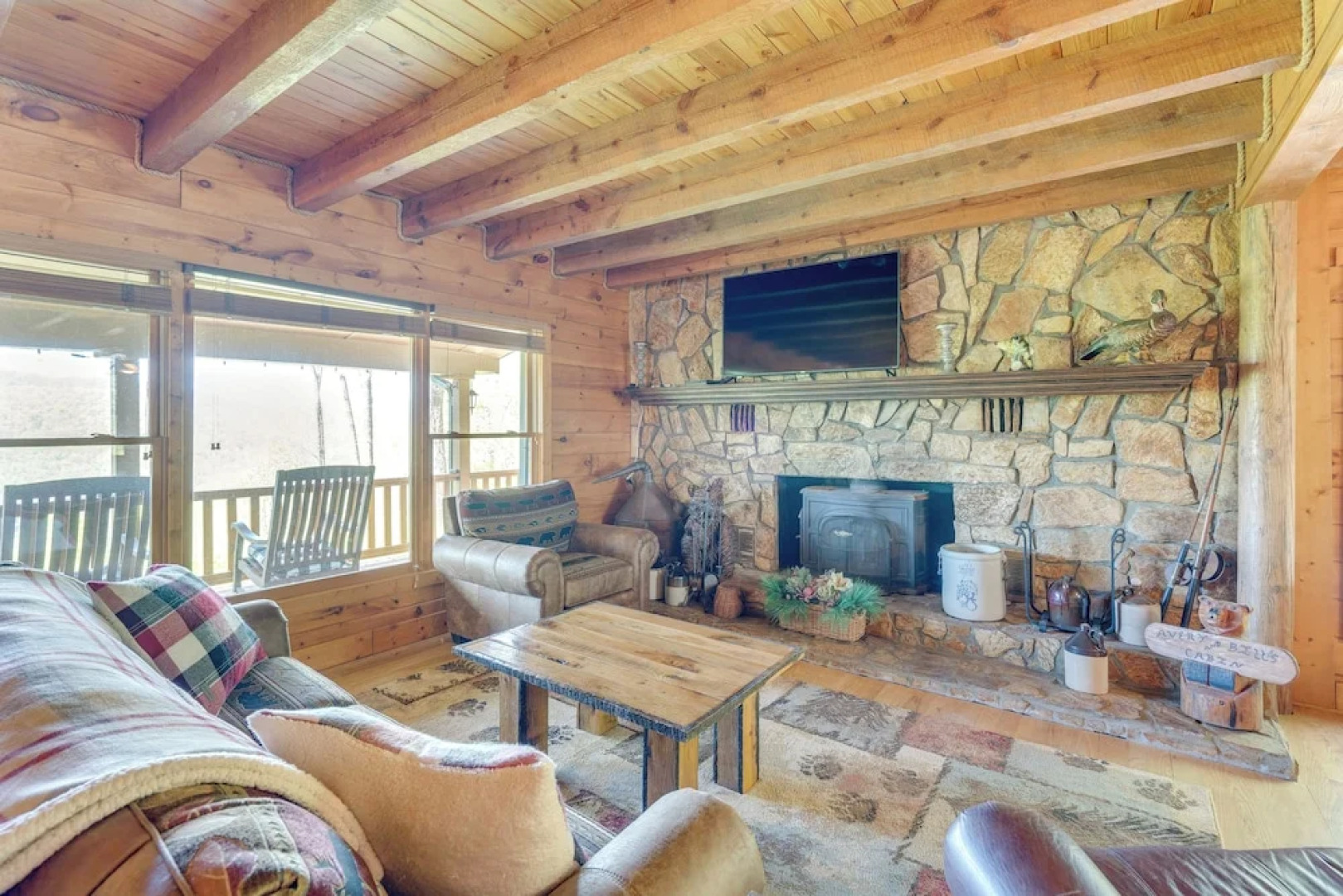 Rustic Topton Cabin w/ Game Room & Private Hot Tub