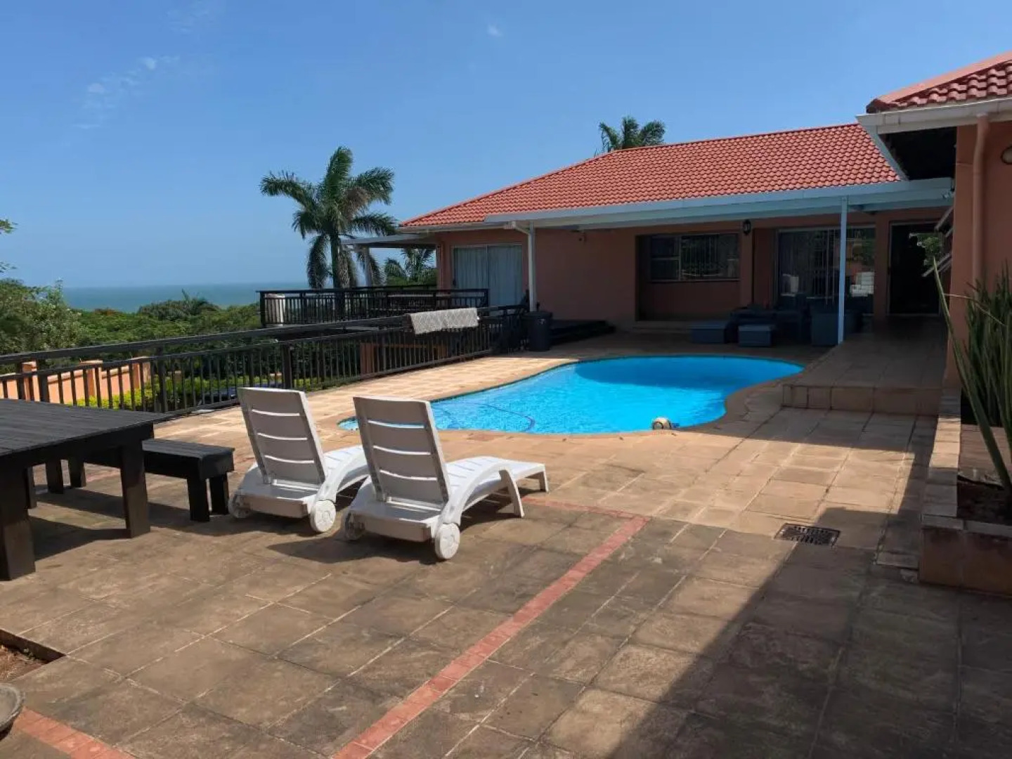 Seaview Executive Guest House
