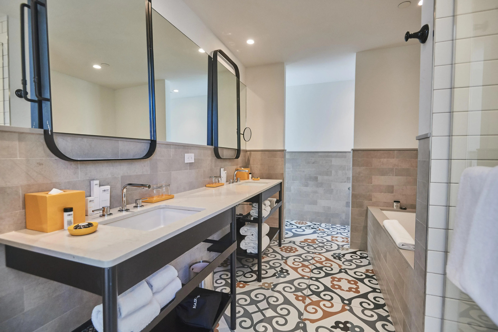 Hotel Indigo Lower East Side New York by IHG